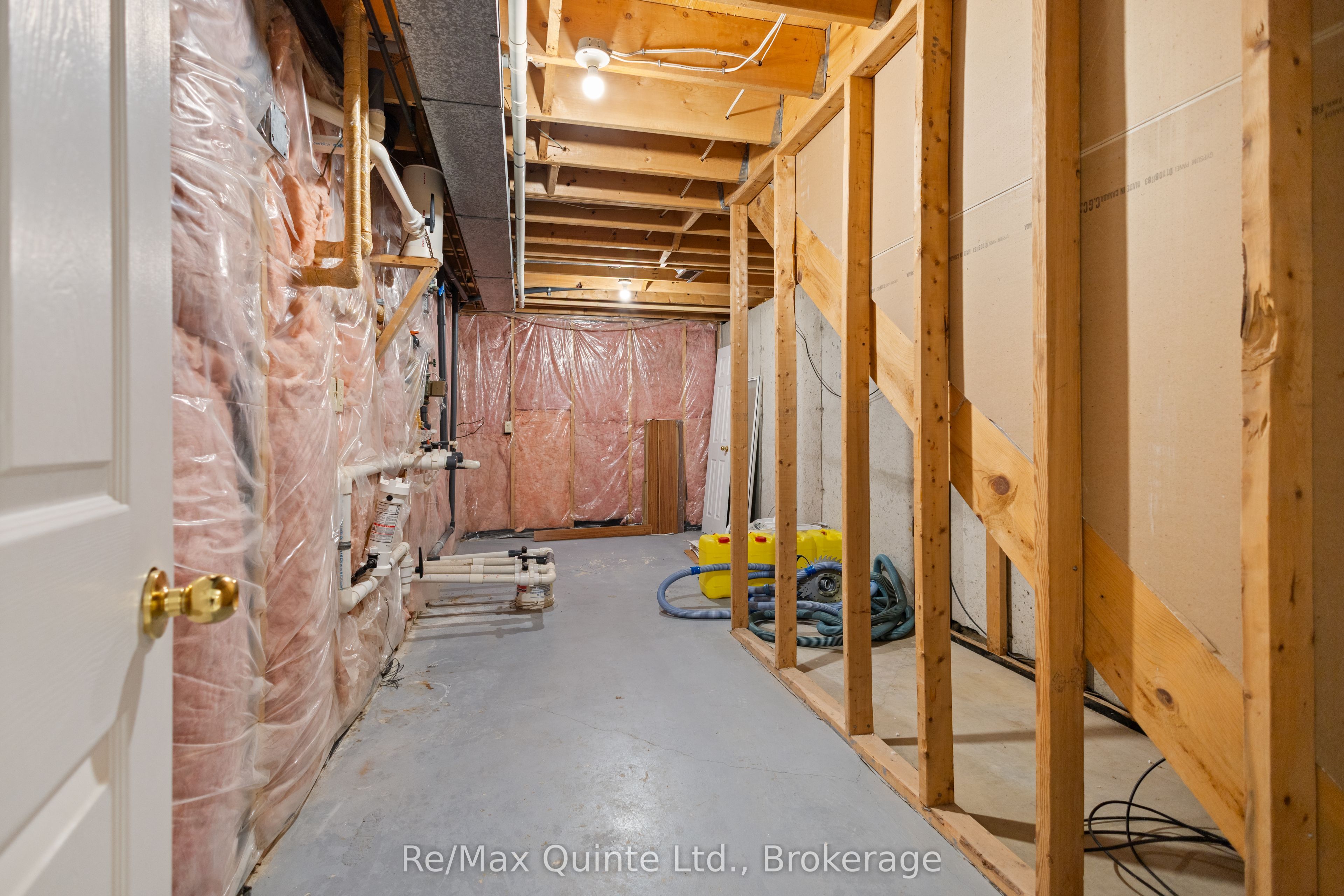 17 Applewood Court Property Photo 48