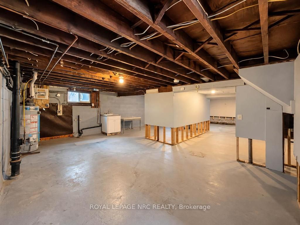 369 Lincoln Street Property Photo 26