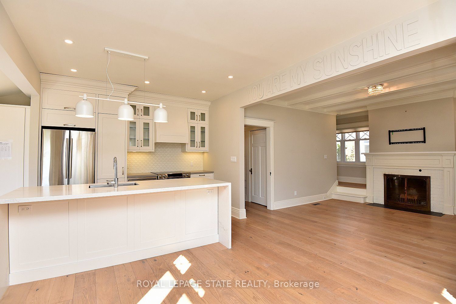 6 Nelles Boulevard Property Photo 11