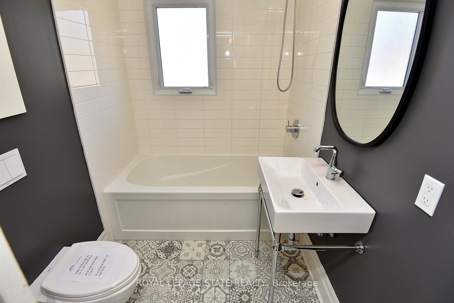 6 Nelles Boulevard Property Photo 29
