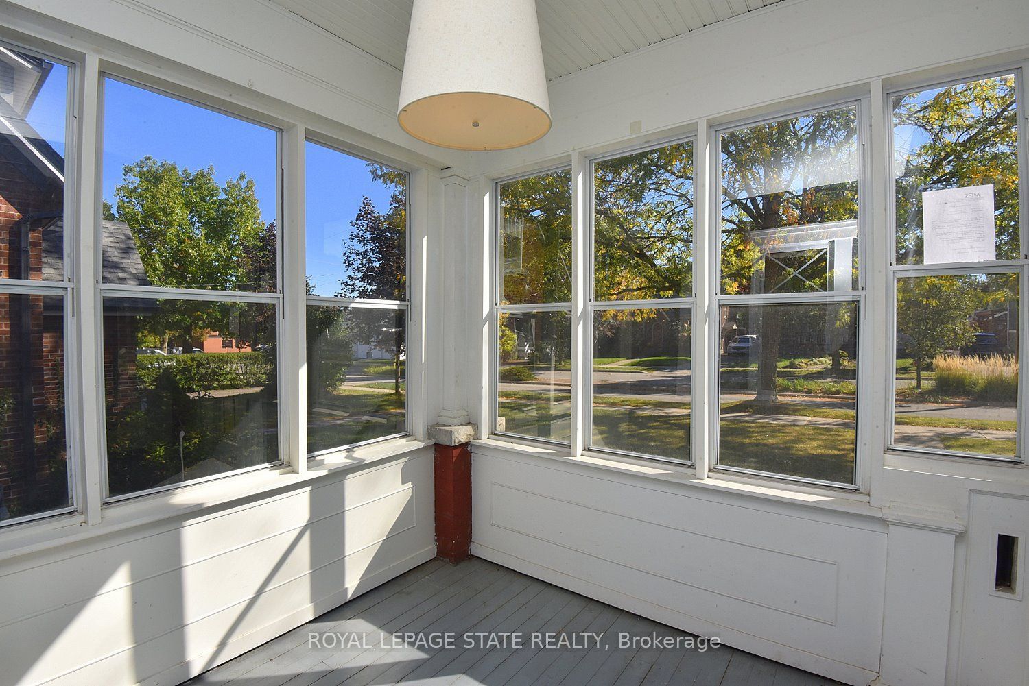 6 Nelles Boulevard Property Photo 32
