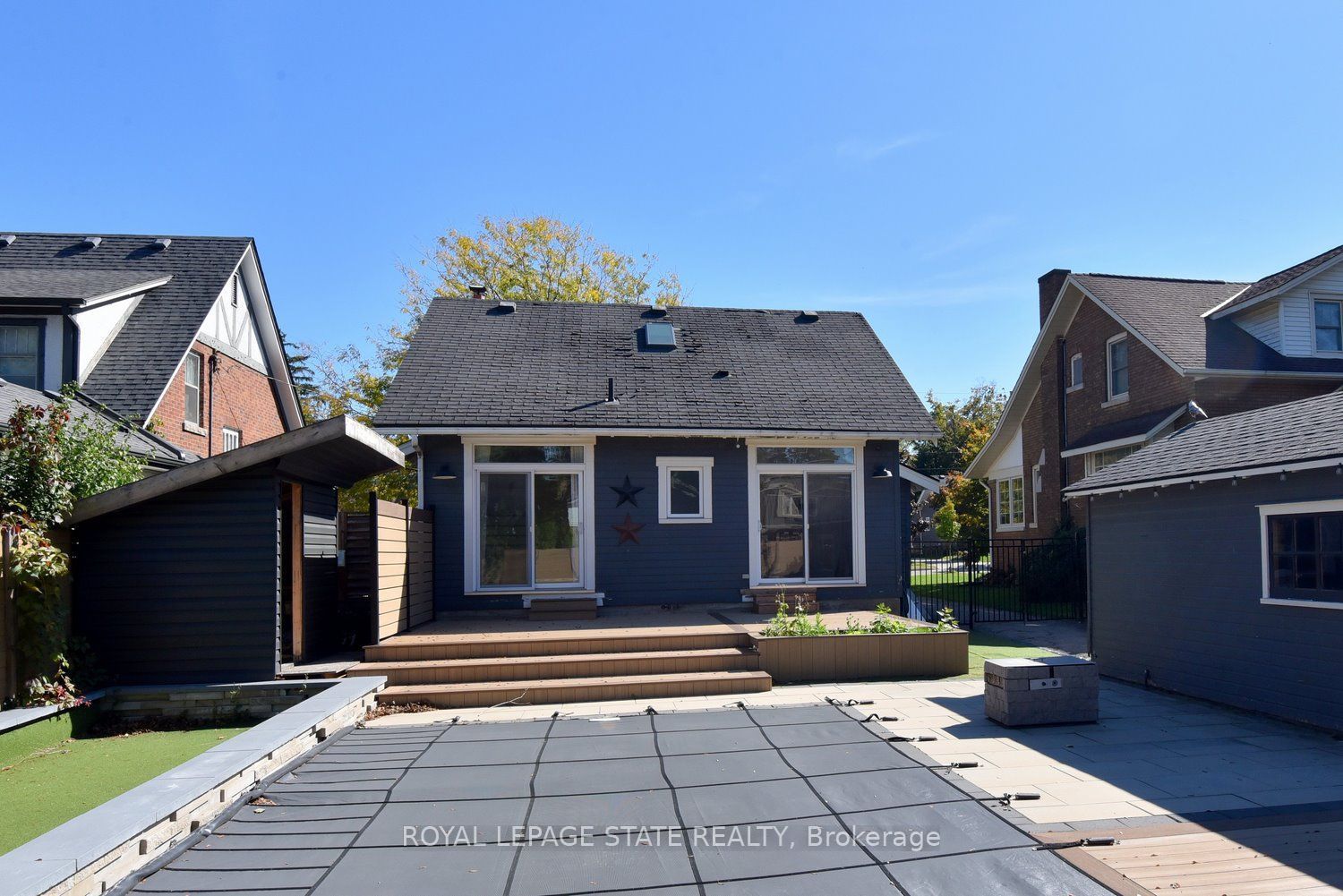 6 Nelles Boulevard Property Photo 41