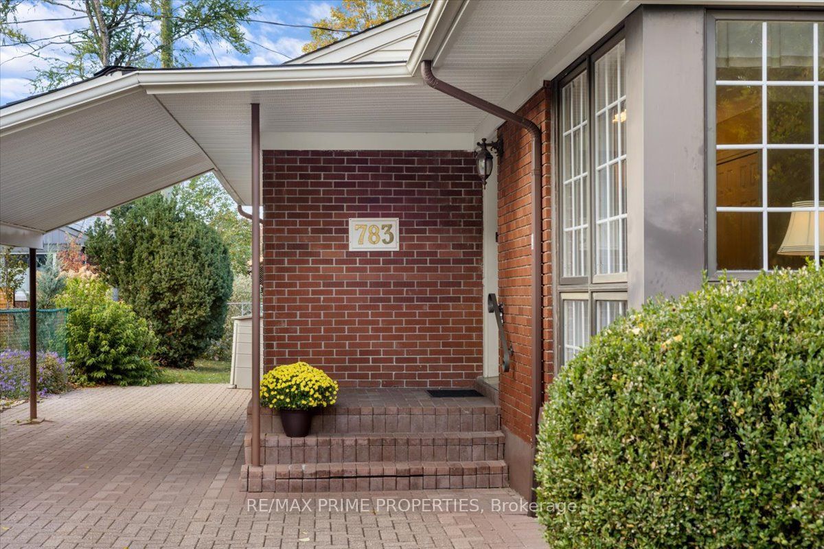 783 Wingate Drive Property Photo 4