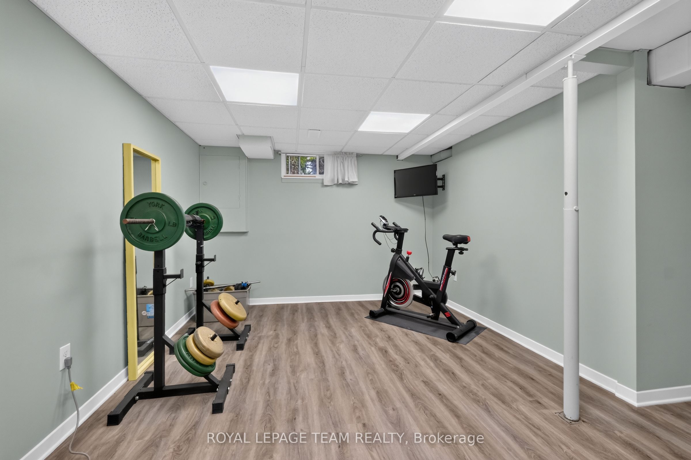 7866 Jeanne D'arc Boulevard Property Photo 39