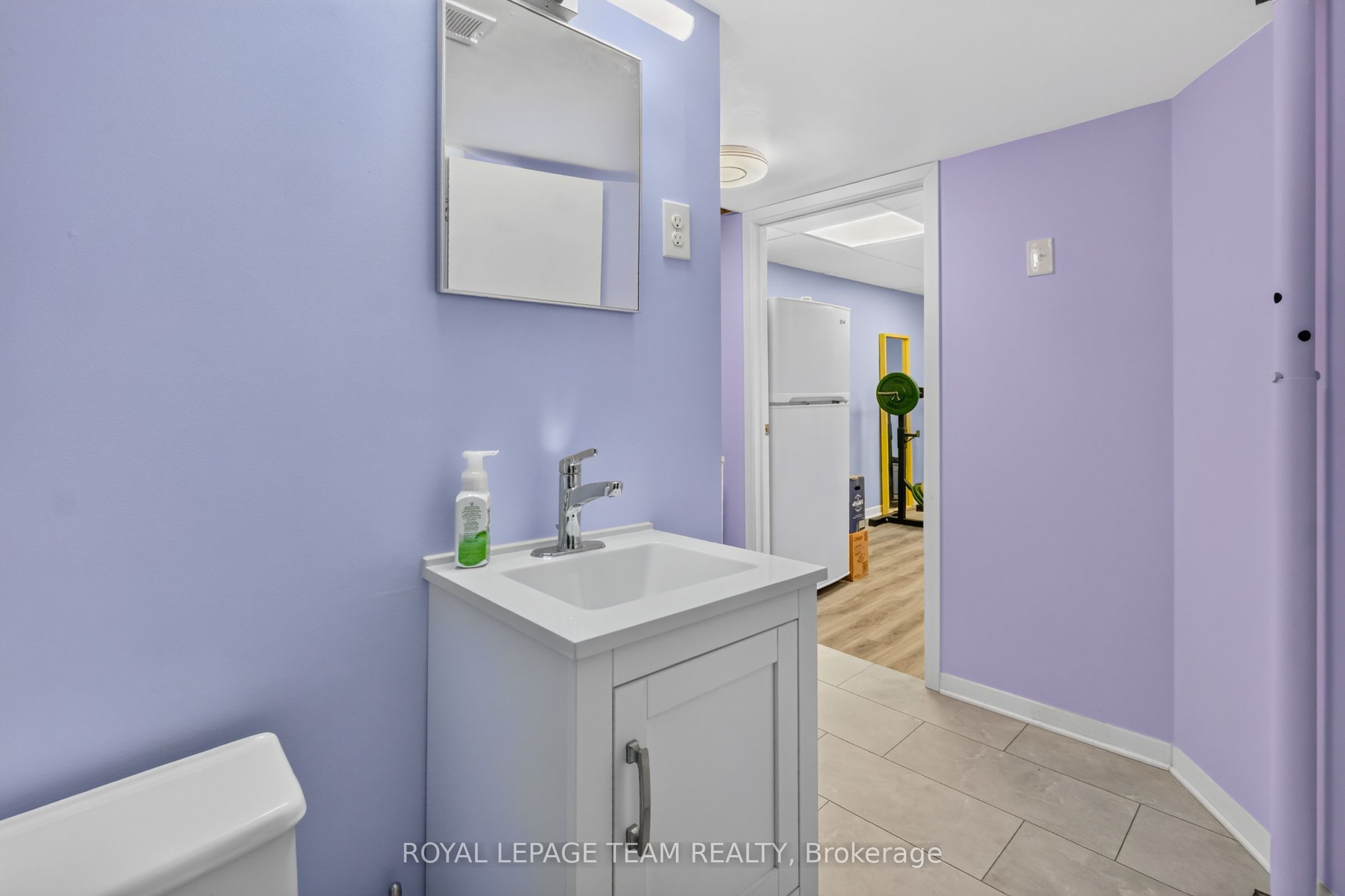 7866 Jeanne D'arc Boulevard Property Photo 41