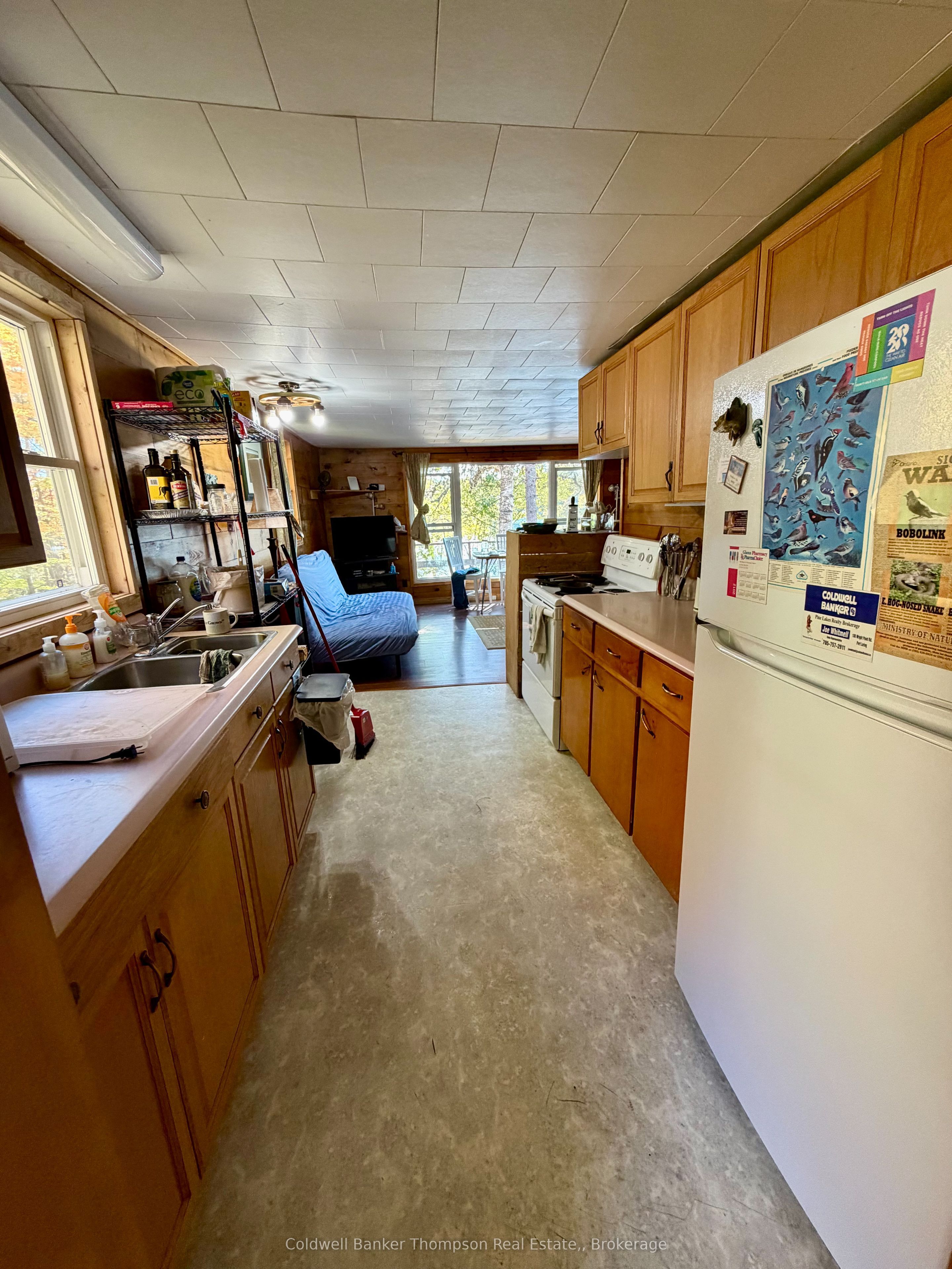 2758 Smith Bay Road N Property Photo 13