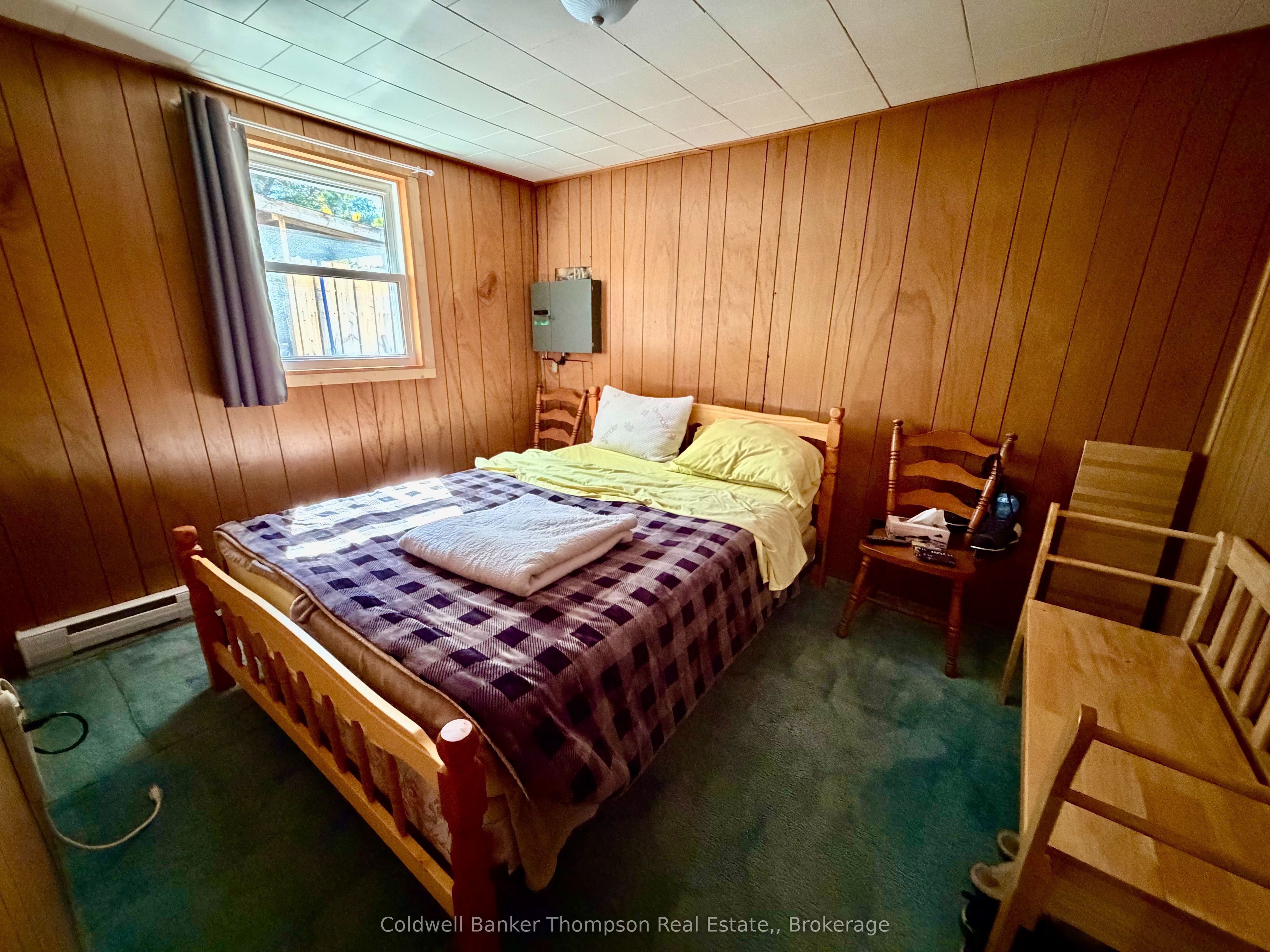2758 Smith Bay Road N Property Photo 15