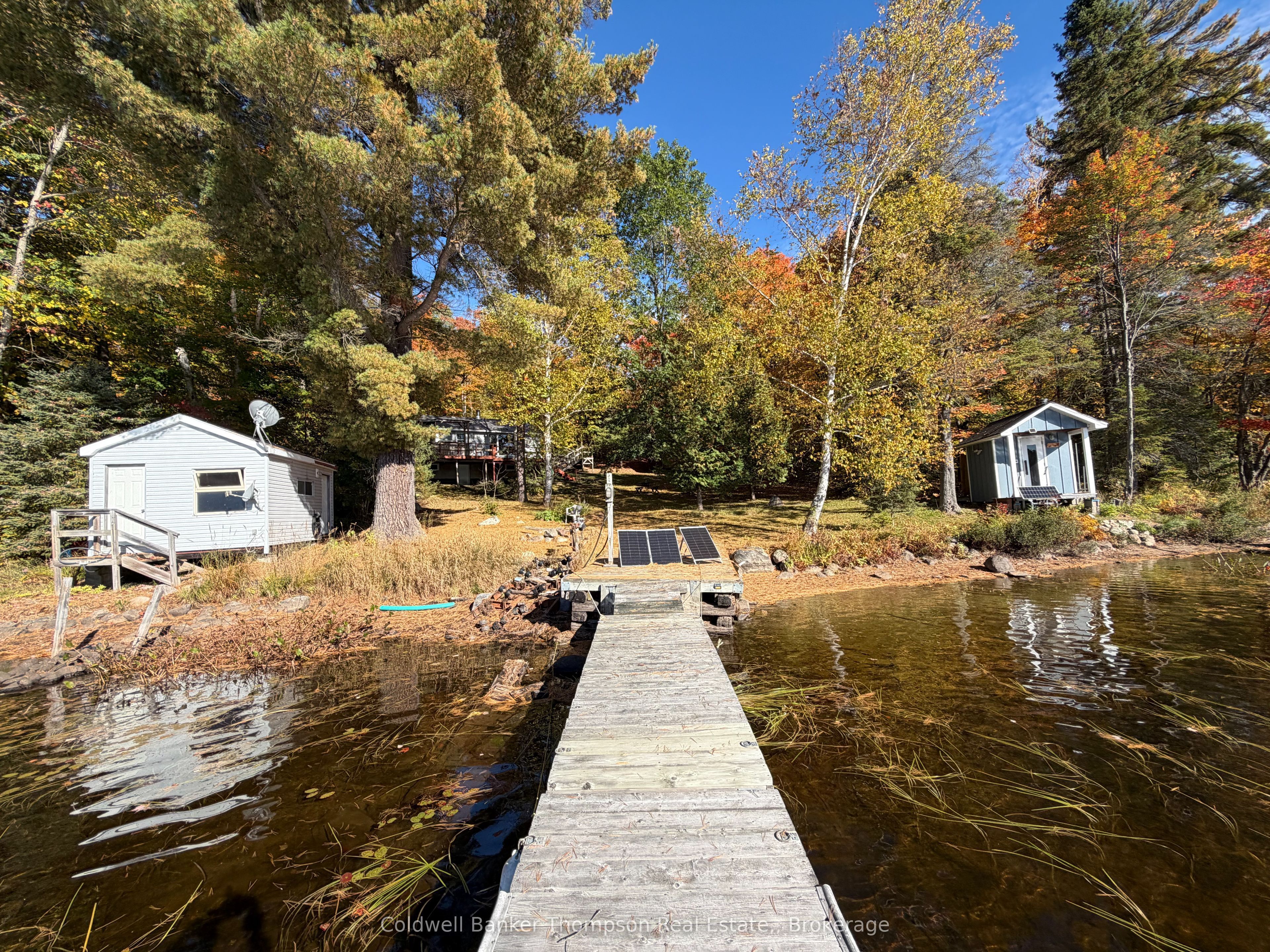 2758 Smith Bay Road N Property Photo 28