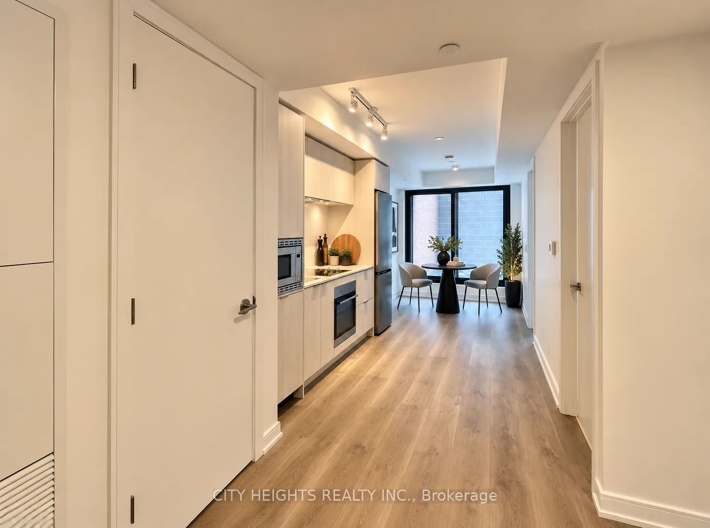 1 Jarvis Street 334 Property Photo 3