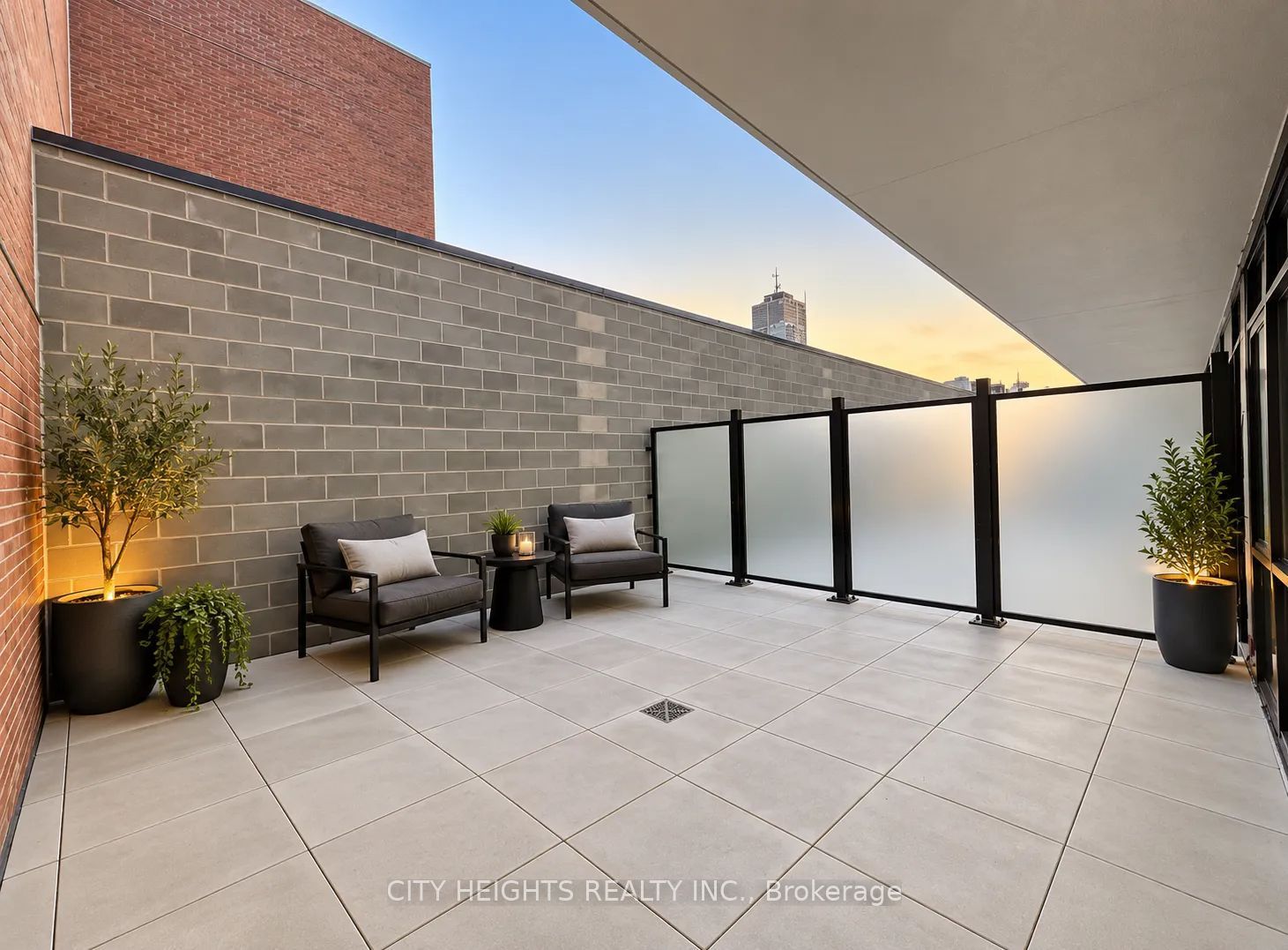 1 Jarvis Street 334 Property Photo 16
