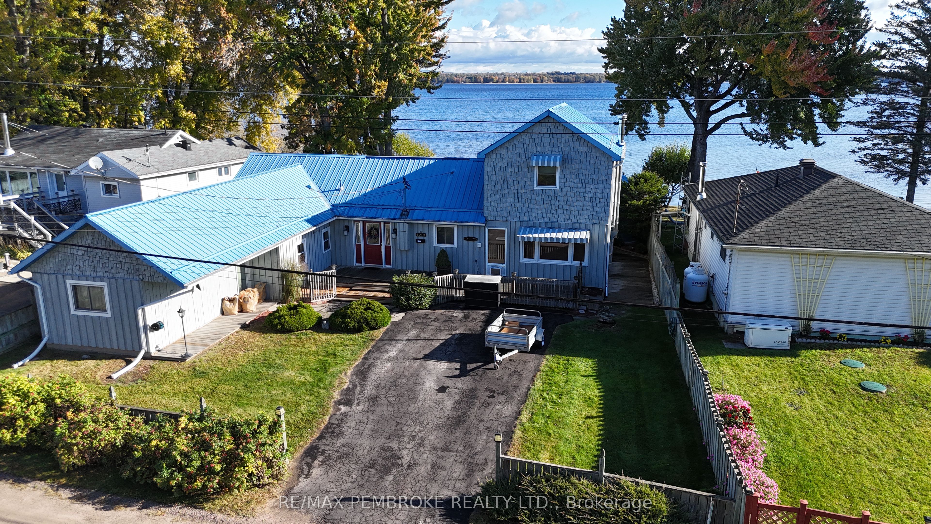 1213 Burns Drive Property Photo 2