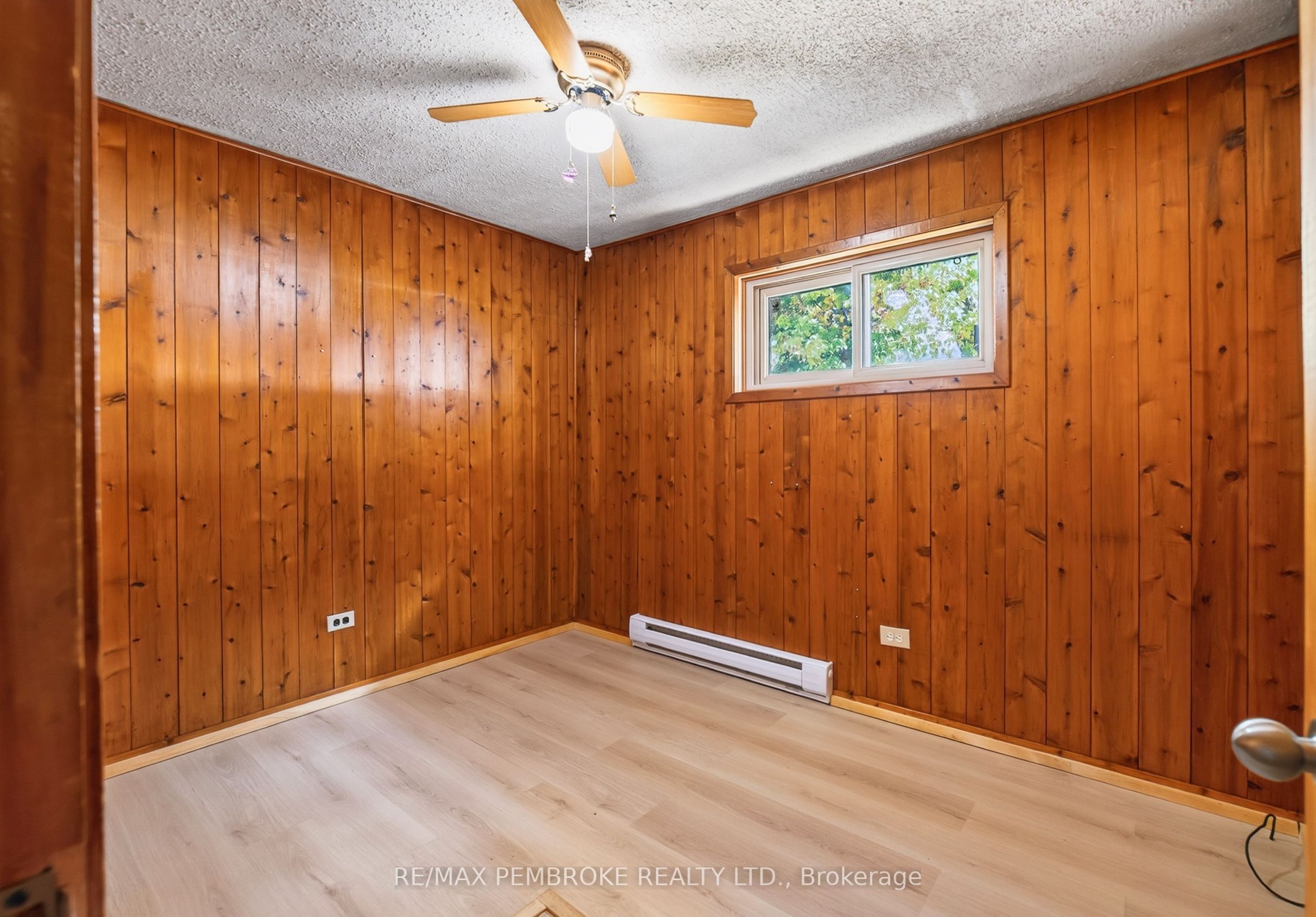 1213 Burns Drive Property Photo 24