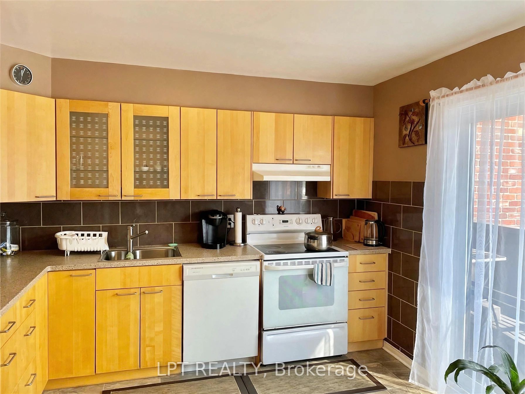 50 Greenbank Road 15 Property Photo 2