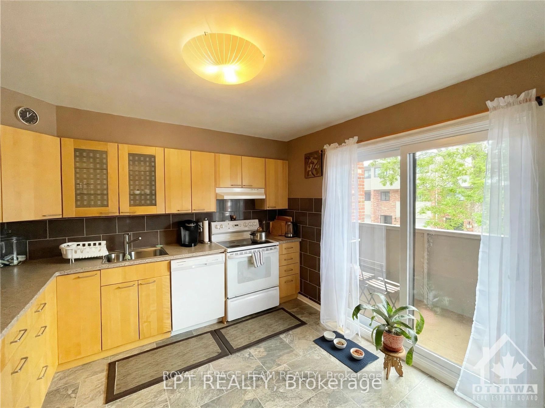50 Greenbank Road 15 Property Photo 8
