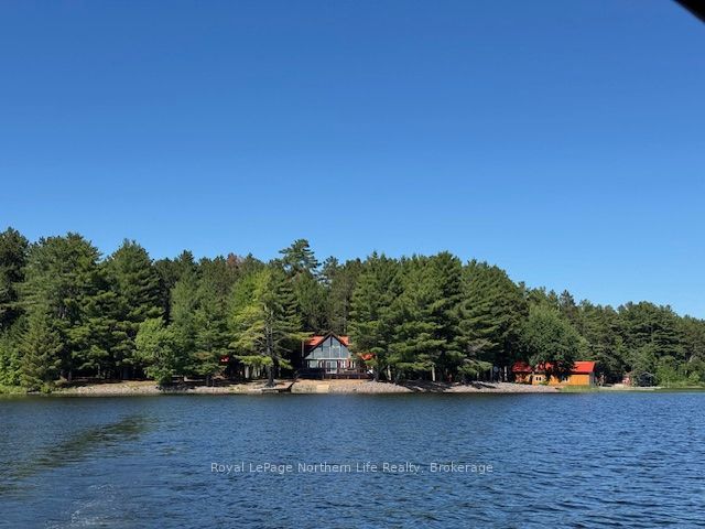 693 Sandy Island Property Photo 3