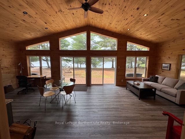 693 Sandy Island Property Photo 24