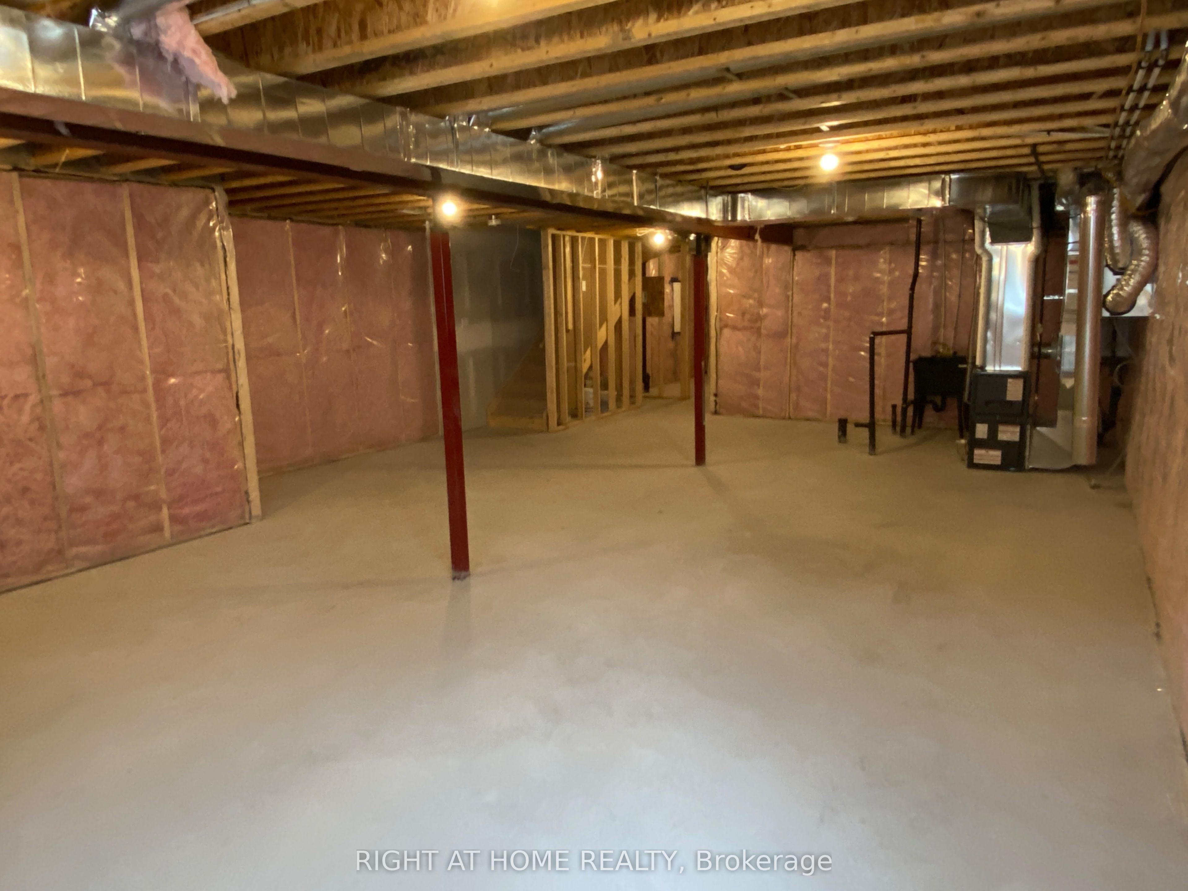 608 Moonflower Crescent Property Photo 33