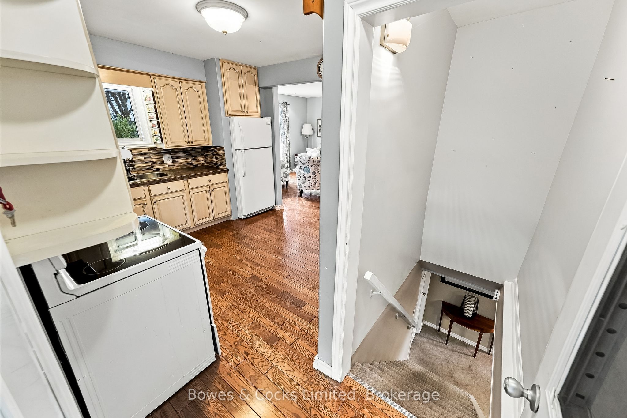 34 King Street Property Photo 23