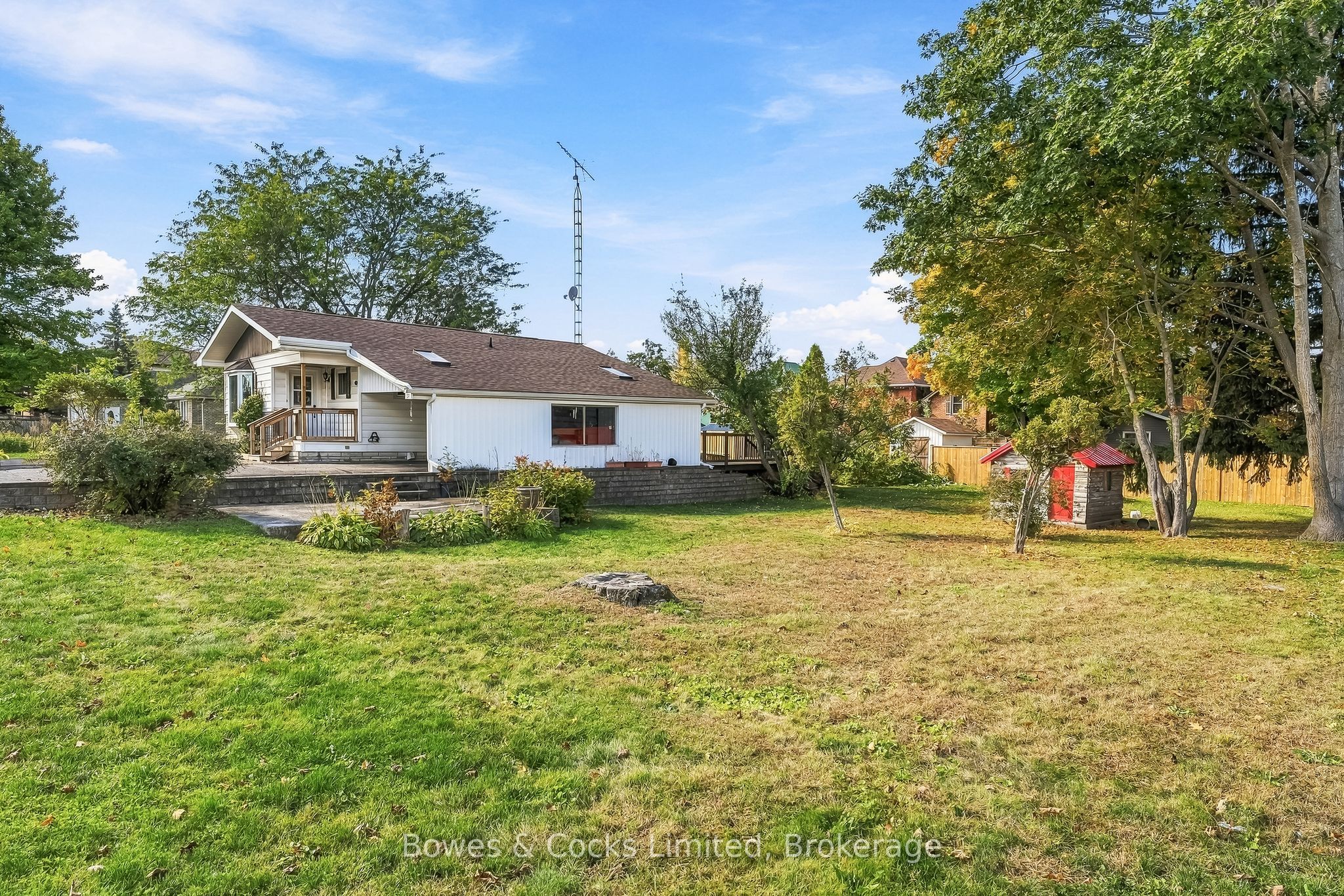 34 King Street Property Photo 40