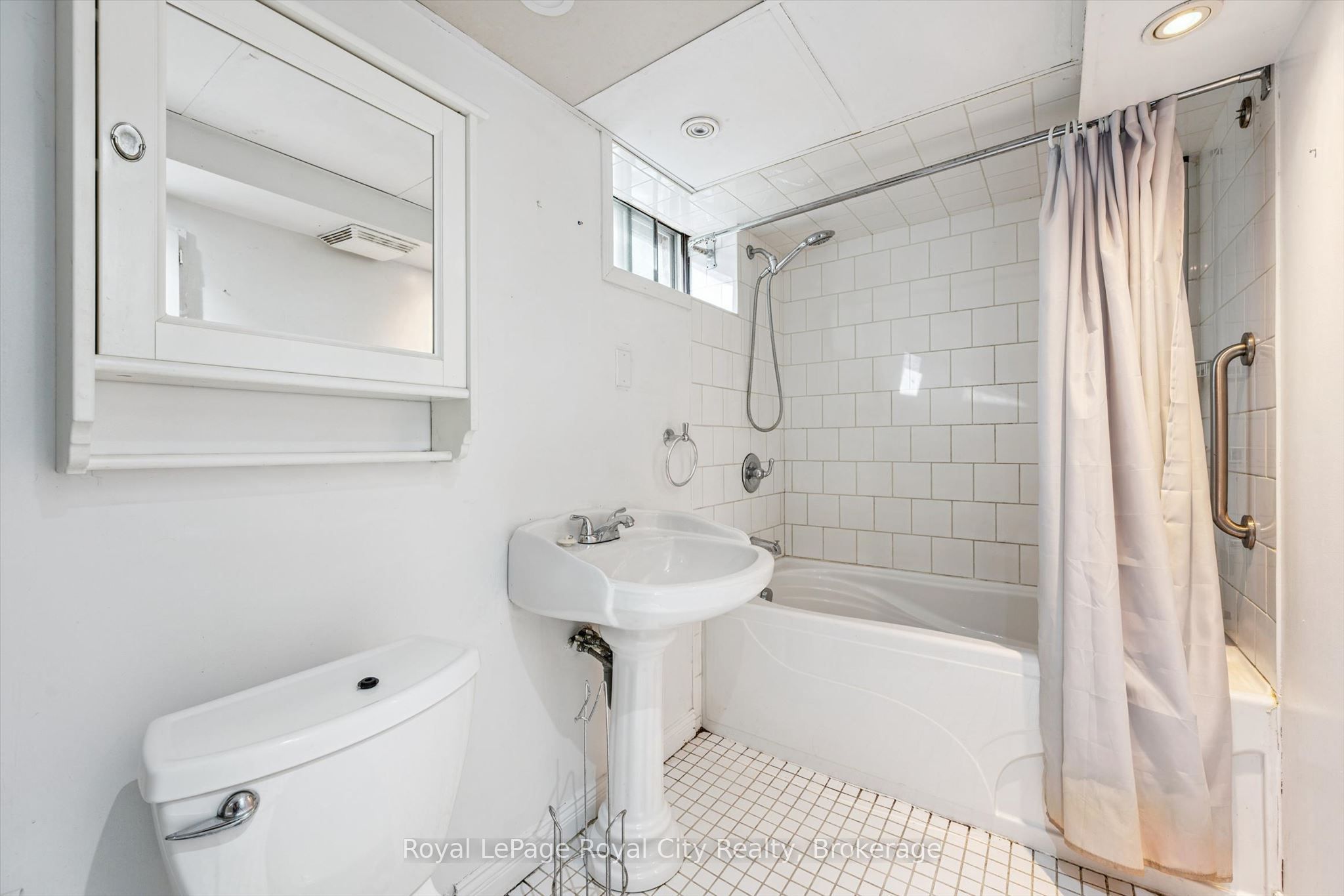 39 Ridgewood Avenue Property Photo 30