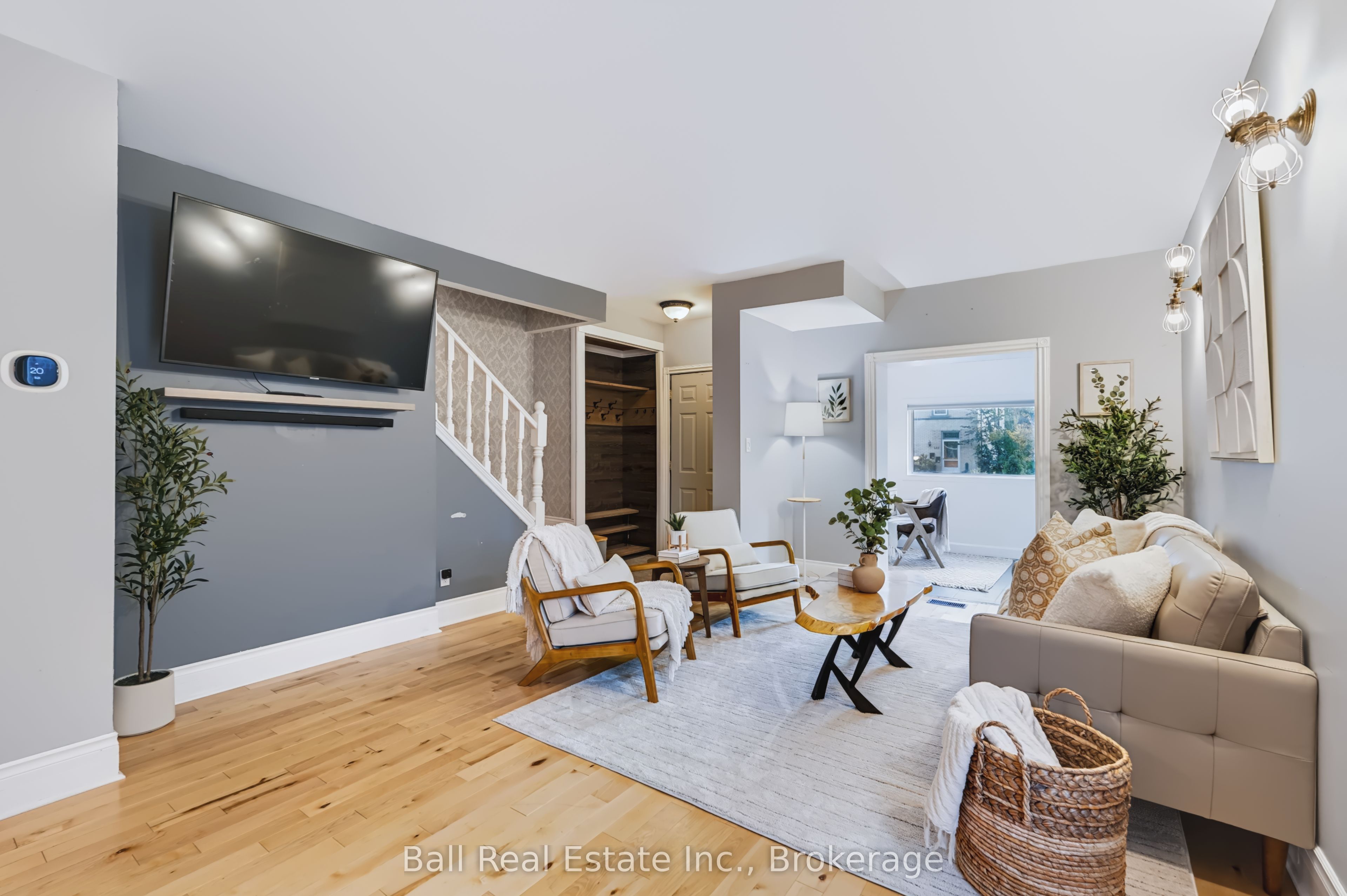 196 Perry Street Property Photo 16