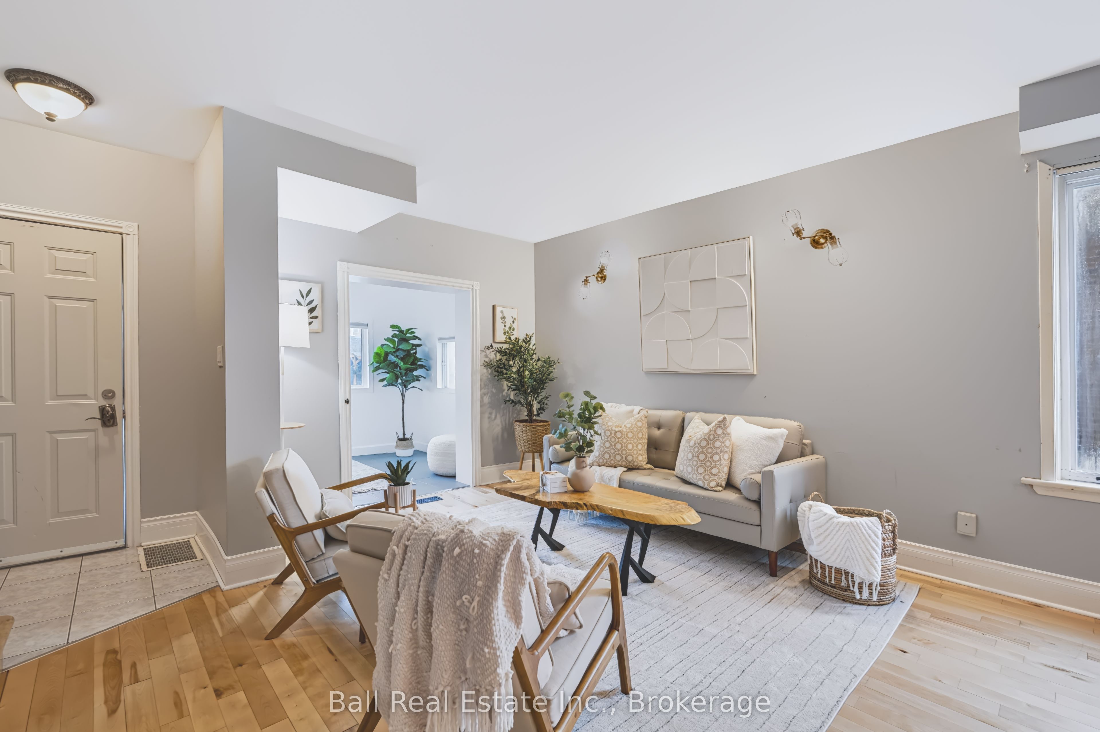 196 Perry Street Property Photo 17