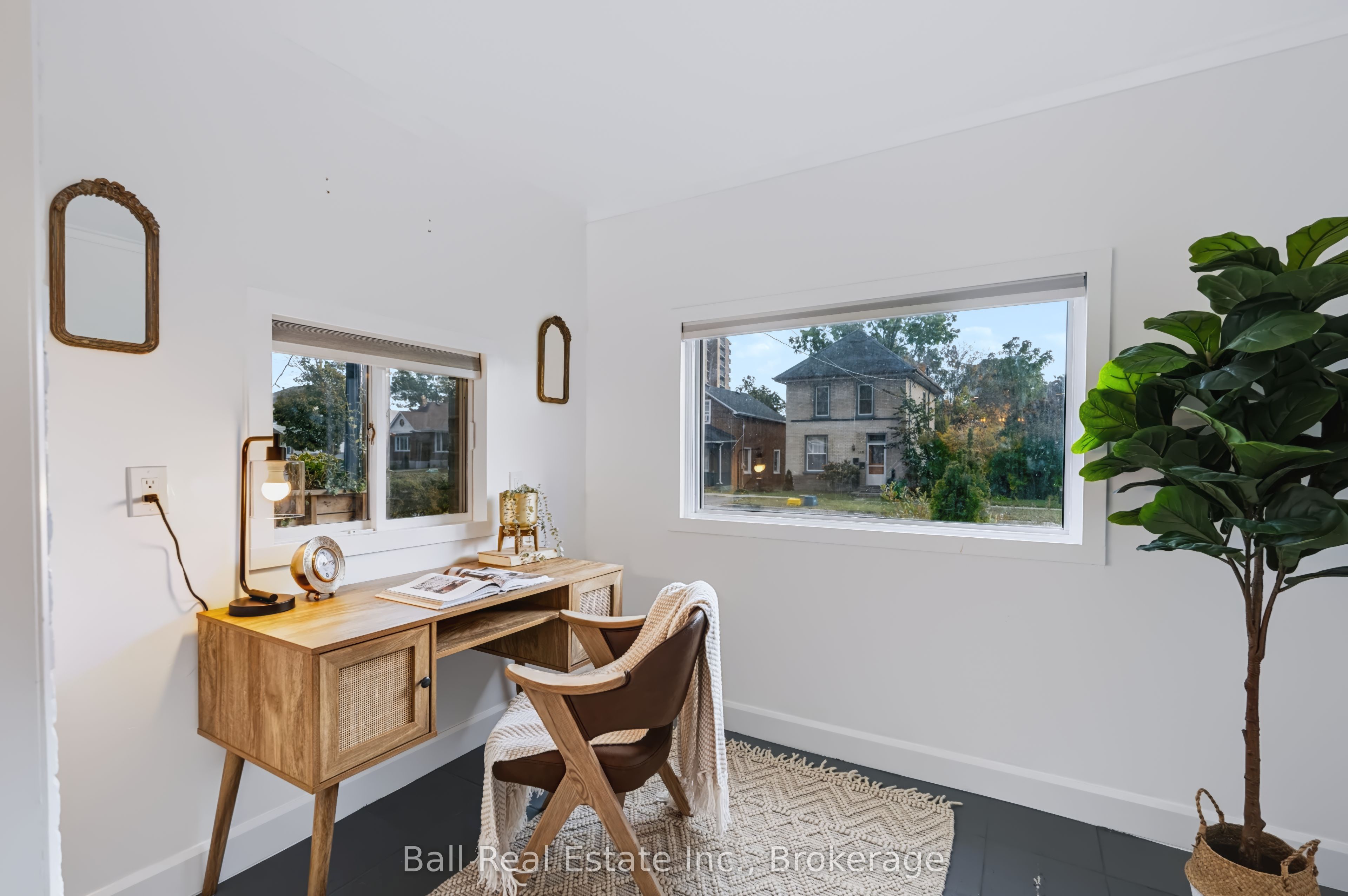 196 Perry Street Property Photo 19