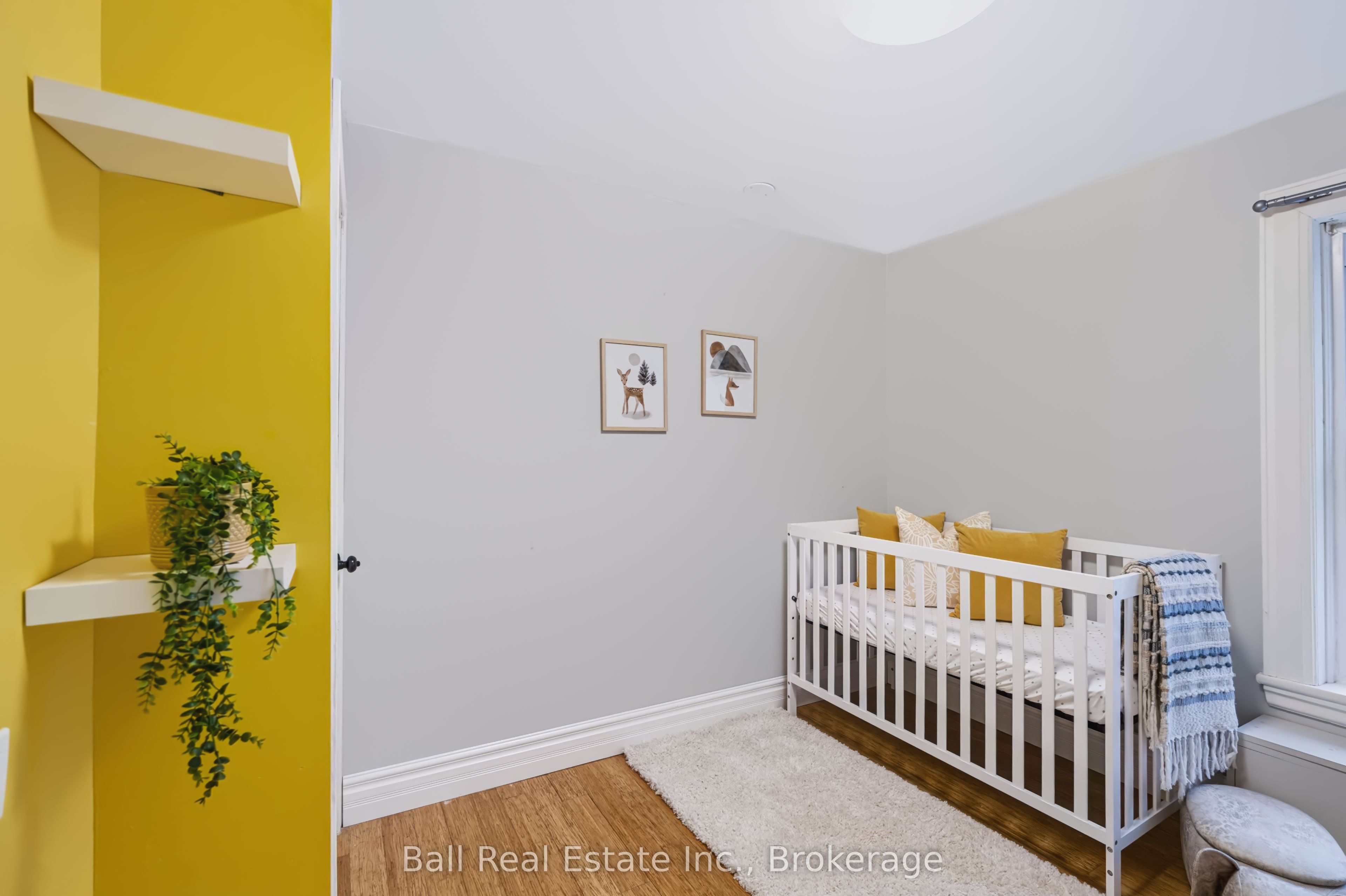 196 Perry Street Property Photo 26
