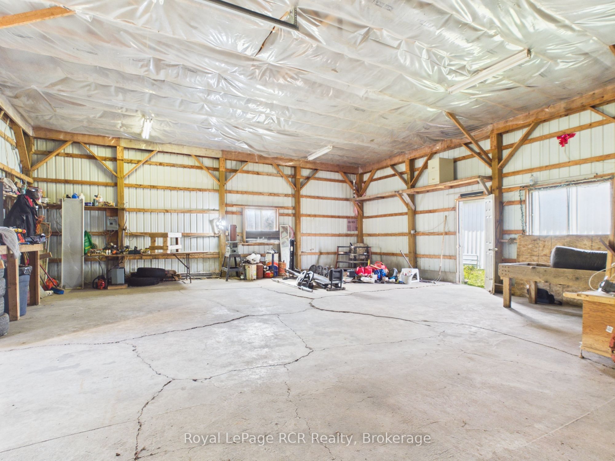 320047 170 Road Property Photo 29