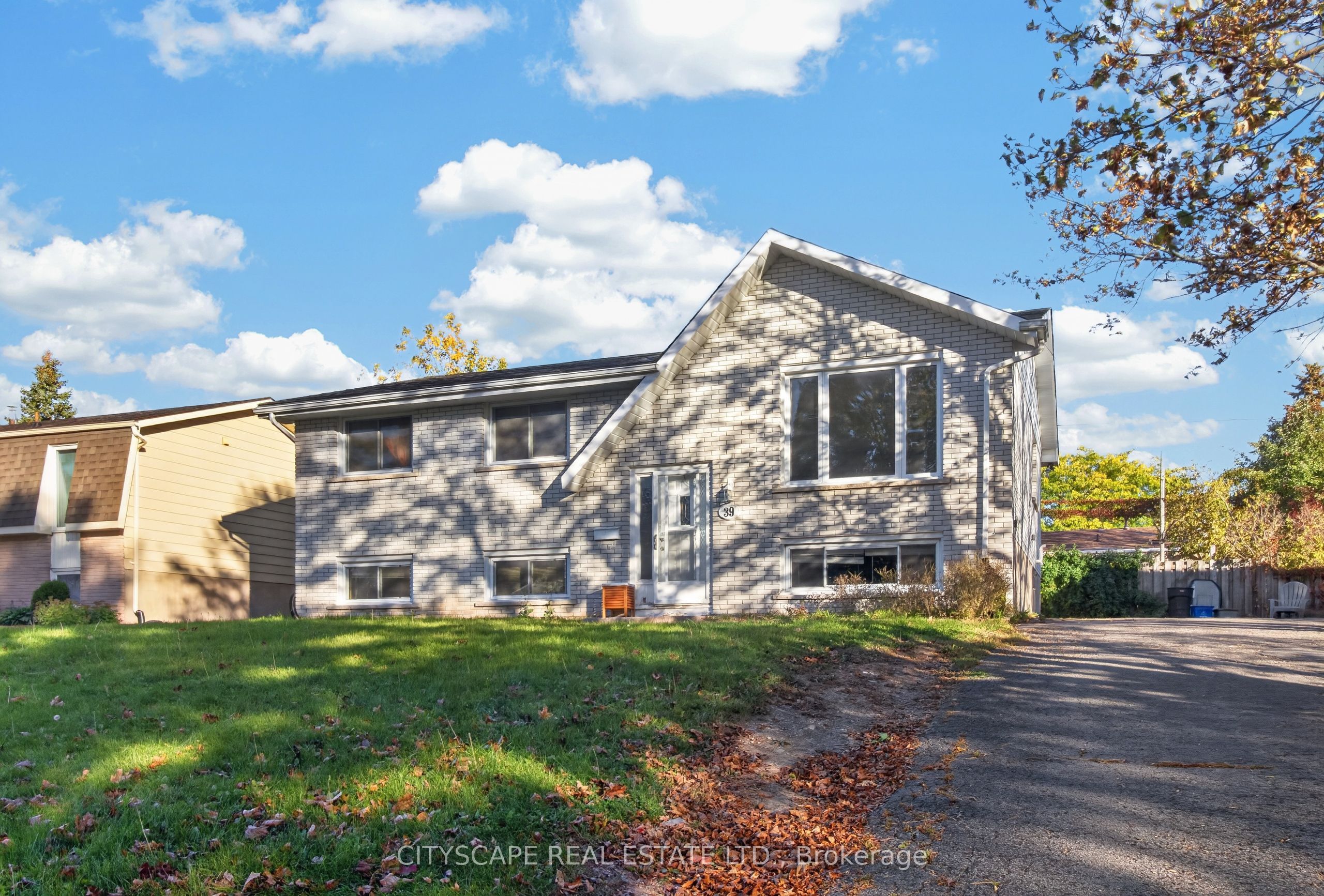 39 Huff Avenue Property Photo 11