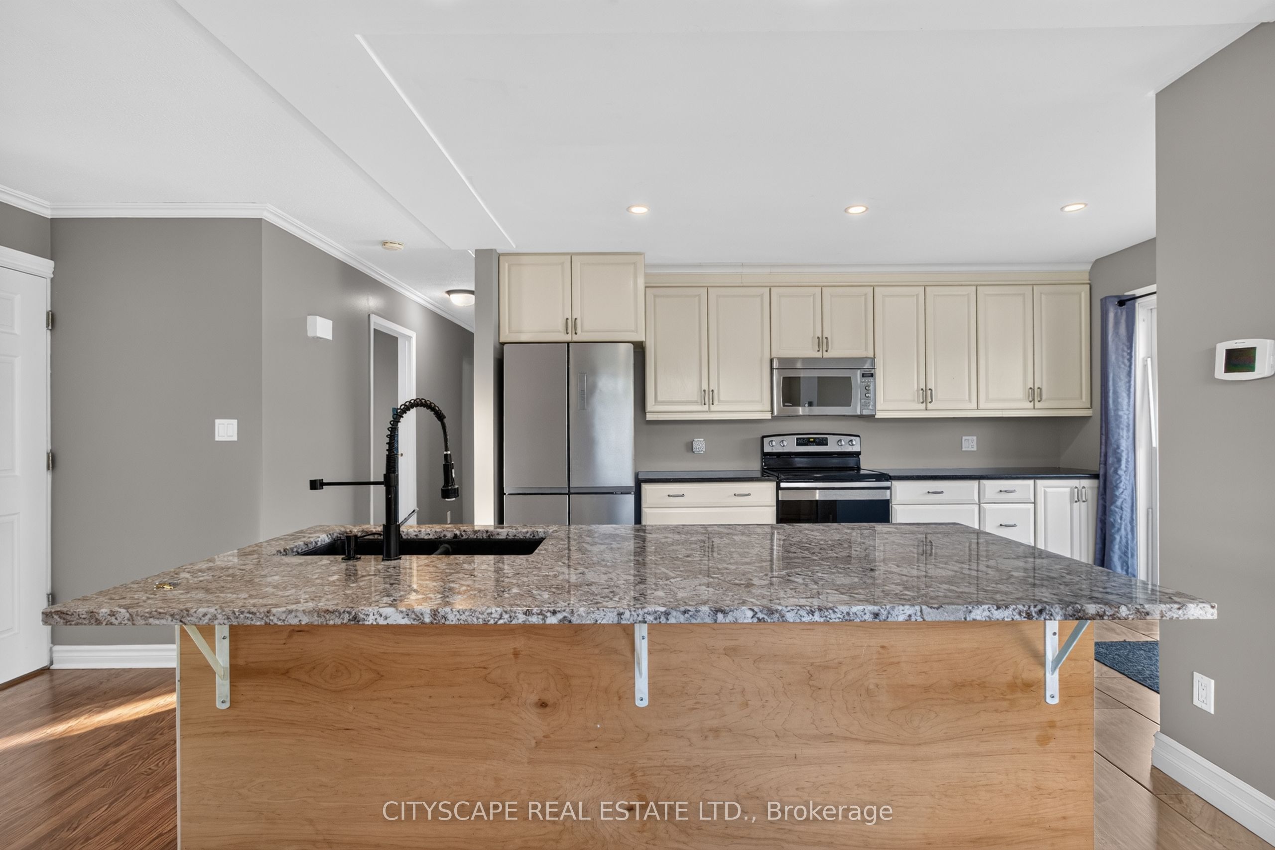 39 Huff Avenue Property Photo 26
