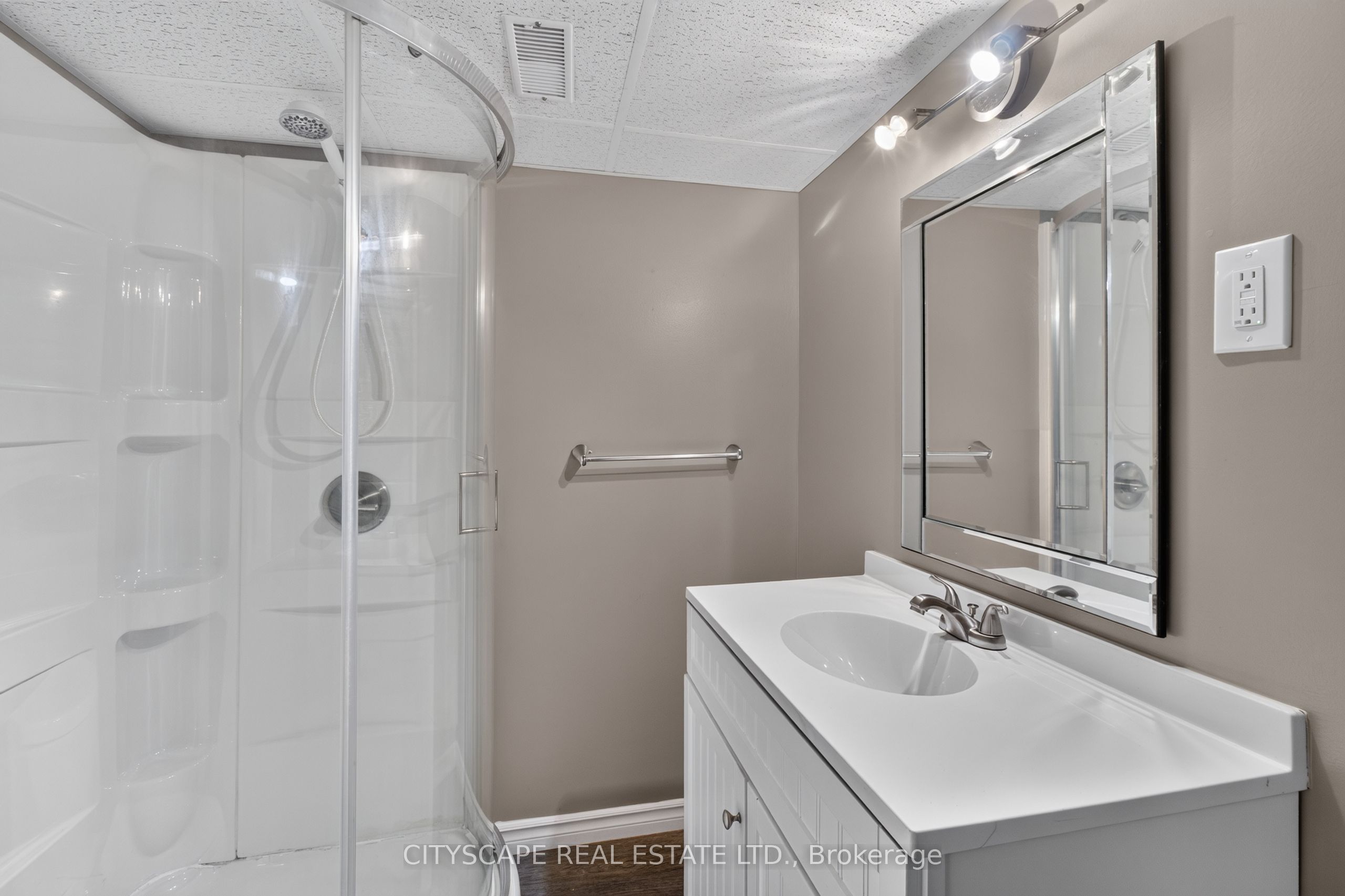 39 Huff Avenue Property Photo 46