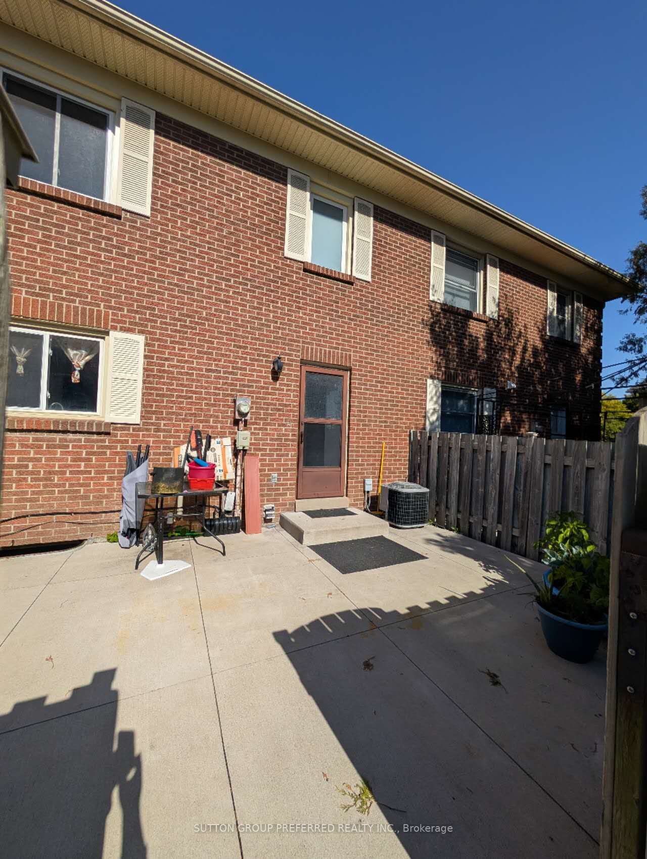 272 Homestead Court N 101 Property Photo 17