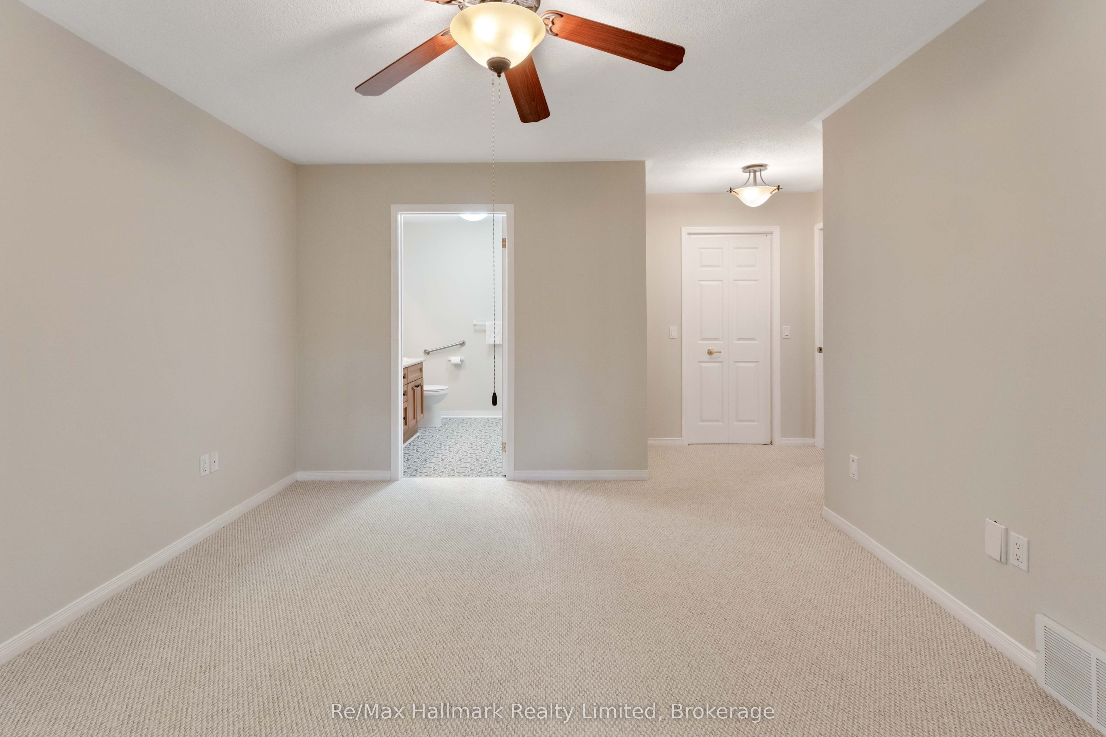 3 Woods Hollow Property Photo 24