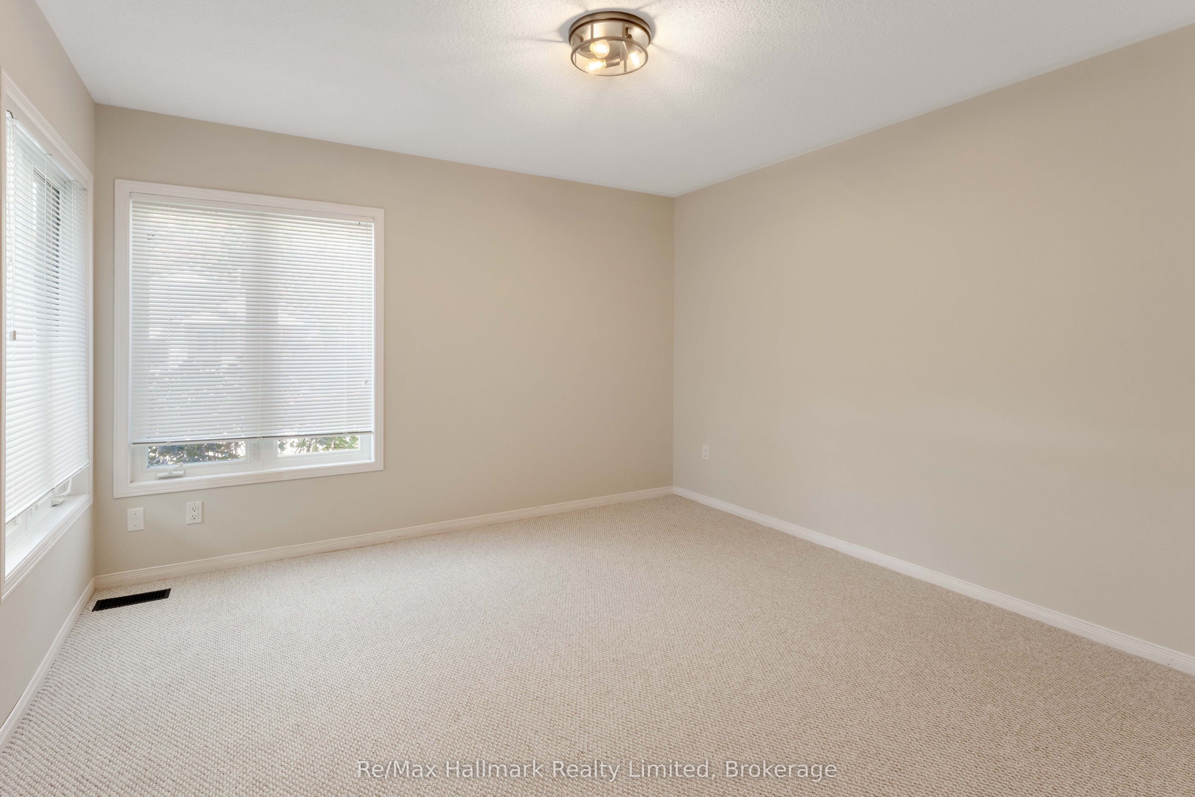 3 Woods Hollow Property Photo 27