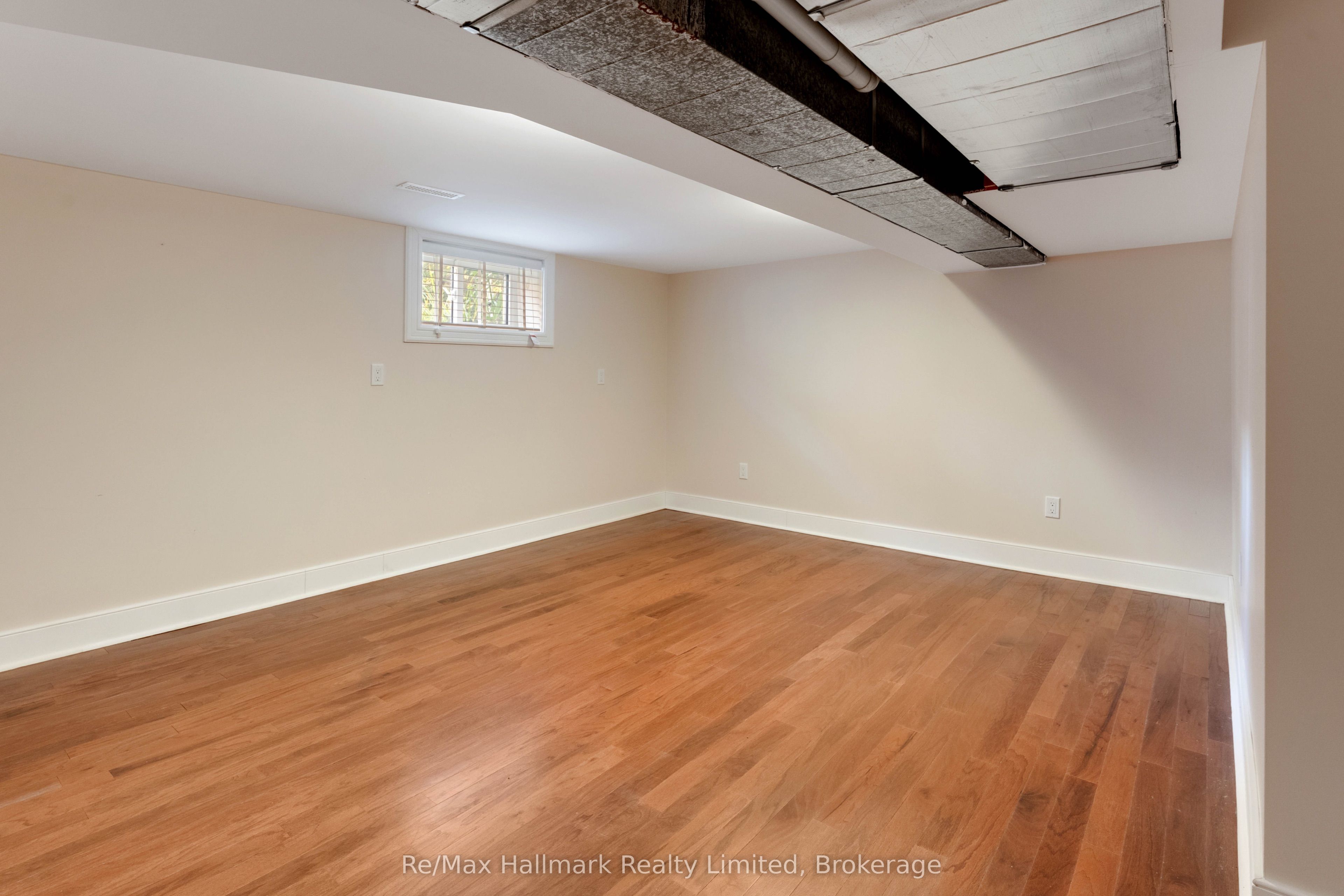 3 Woods Hollow Property Photo 33