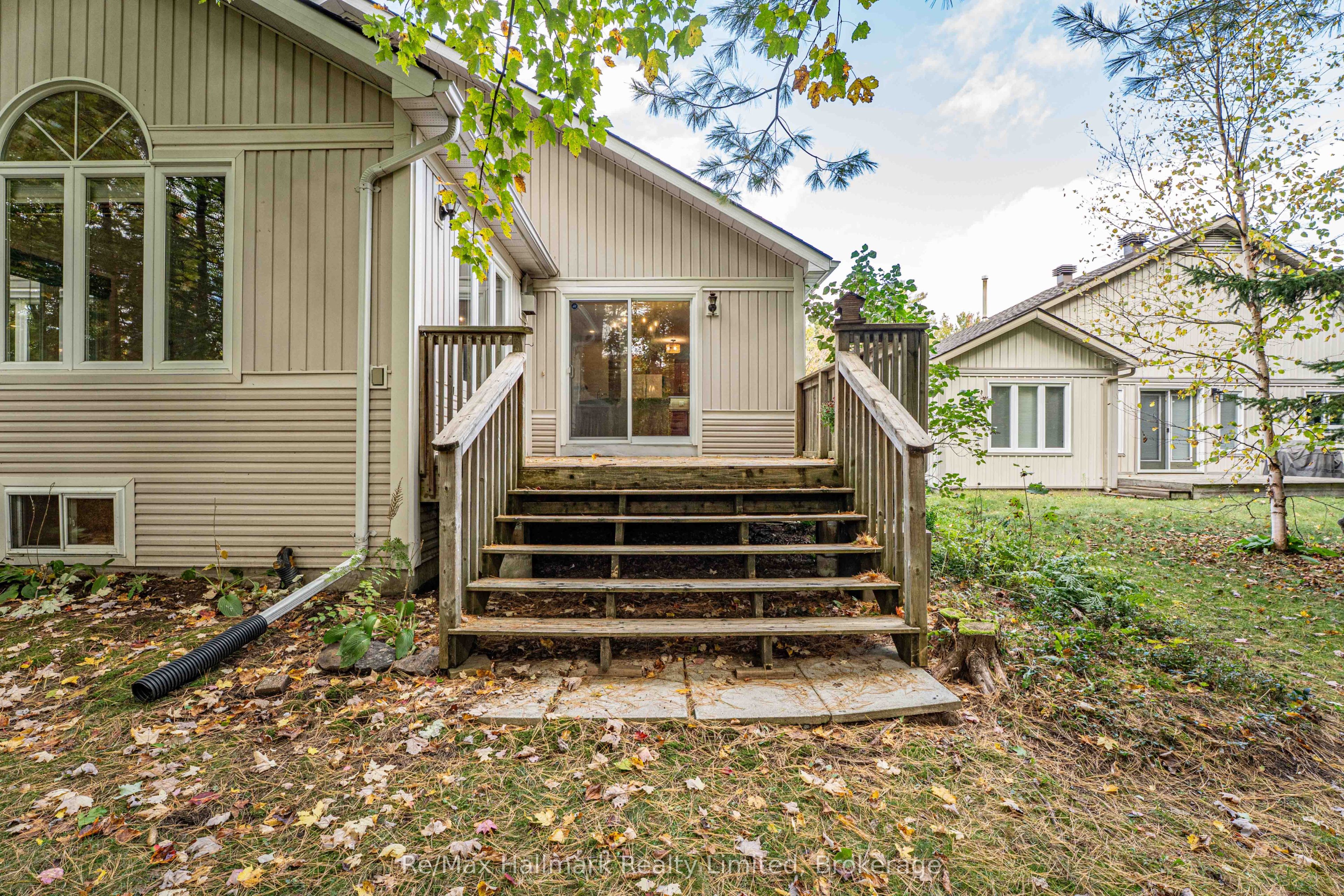 3 Woods Hollow Property Photo 40