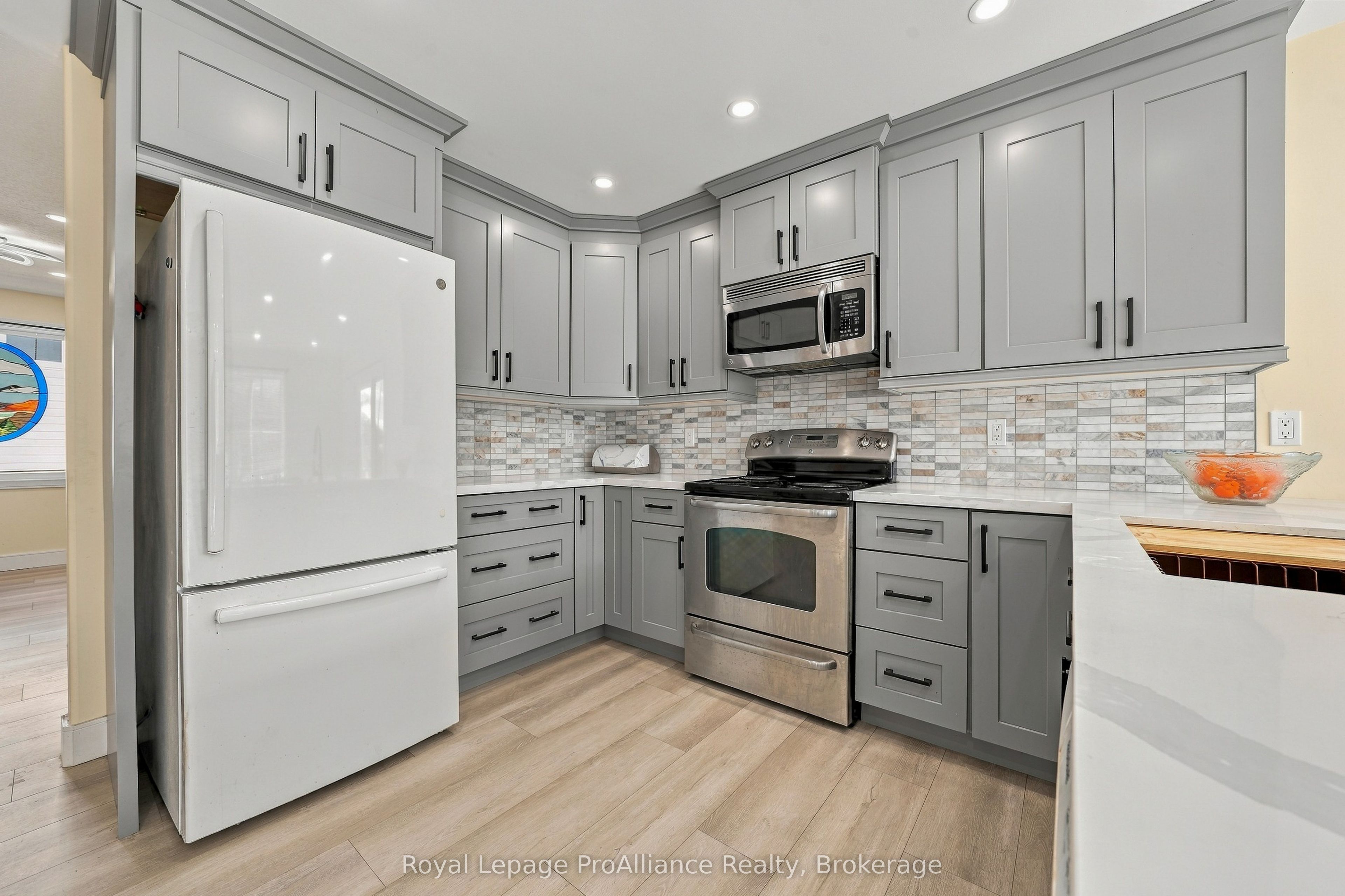 37 Reid Street Property Photo 10