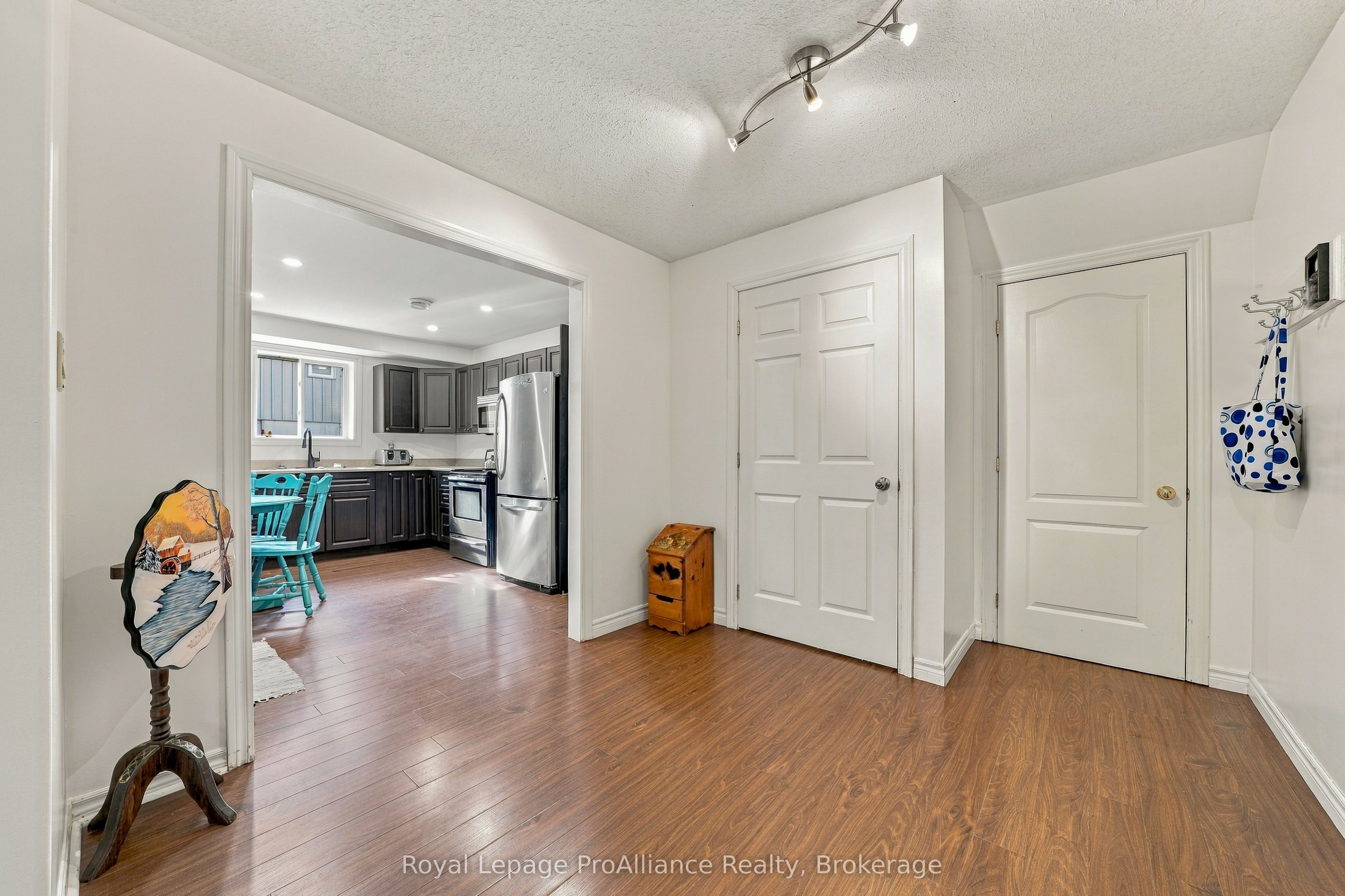 37 Reid Street Property Photo 23