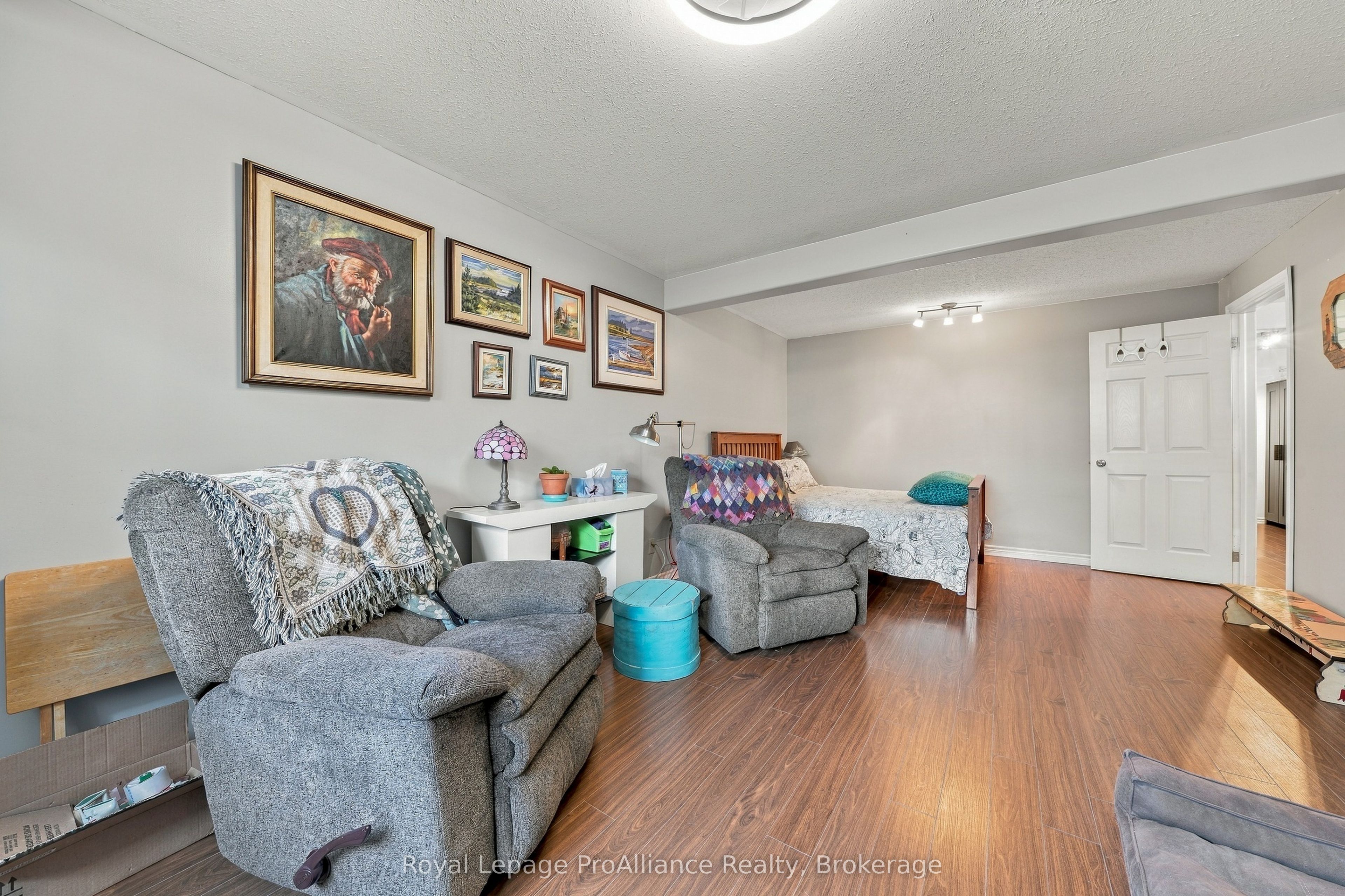 37 Reid Street Property Photo 27