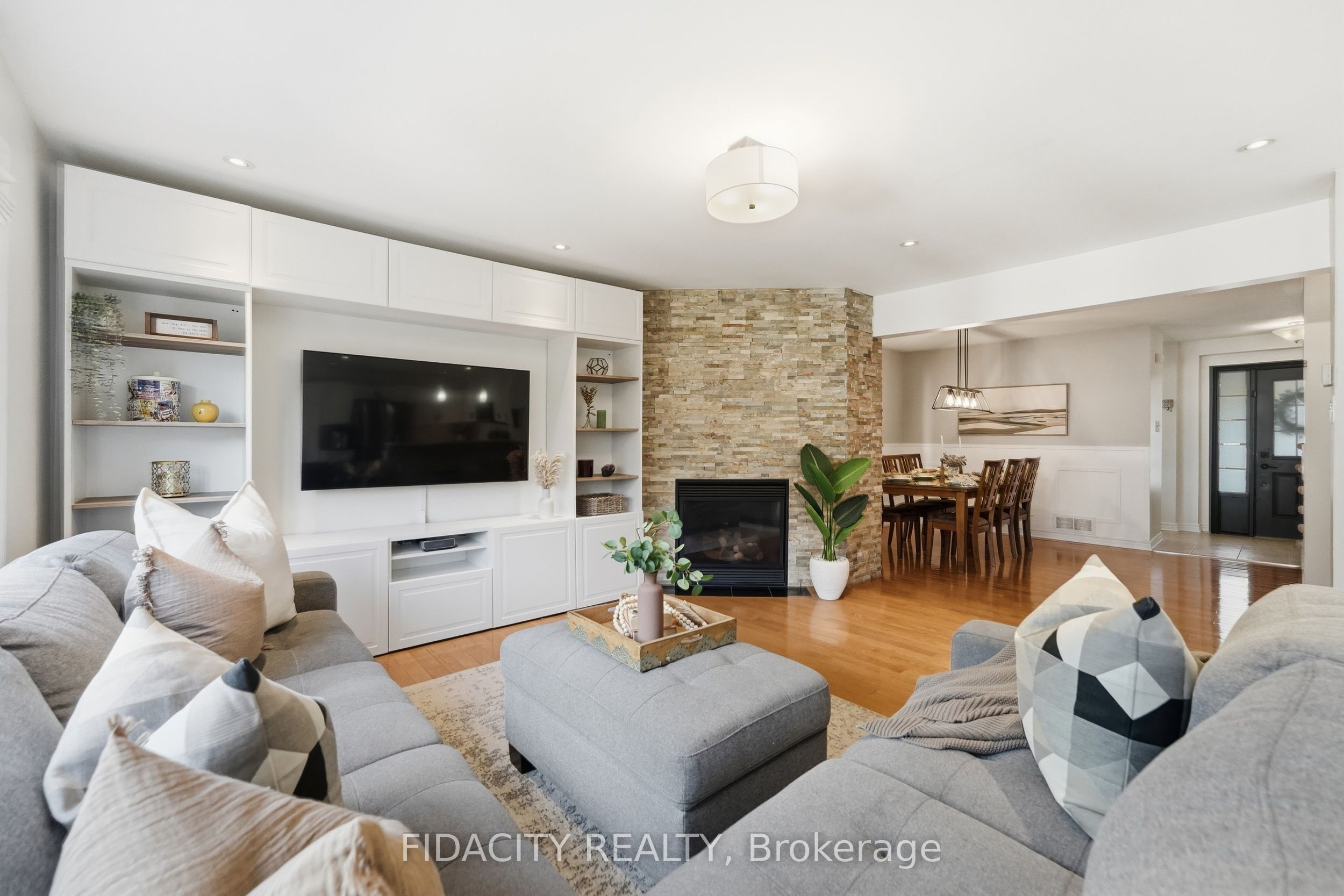 206 Mistral Way Property Photo 10