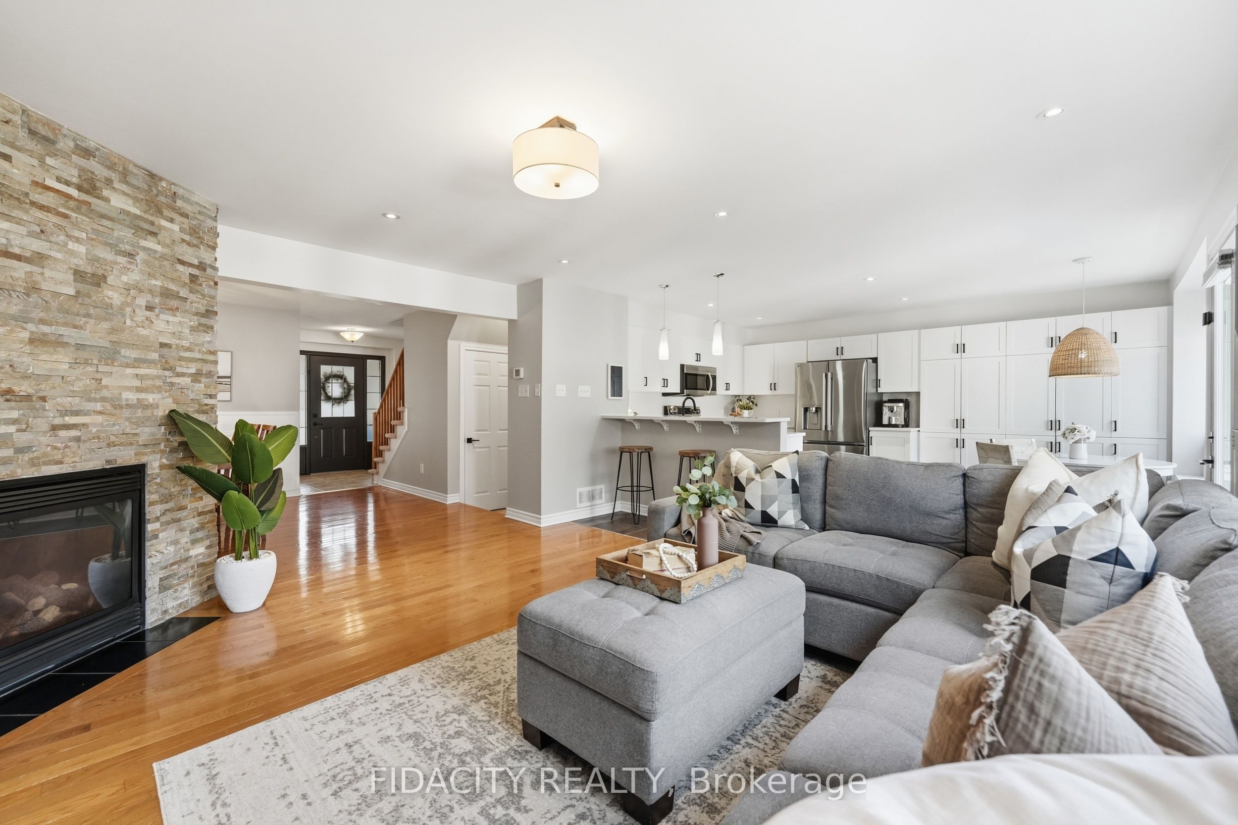 206 Mistral Way Property Photo 11