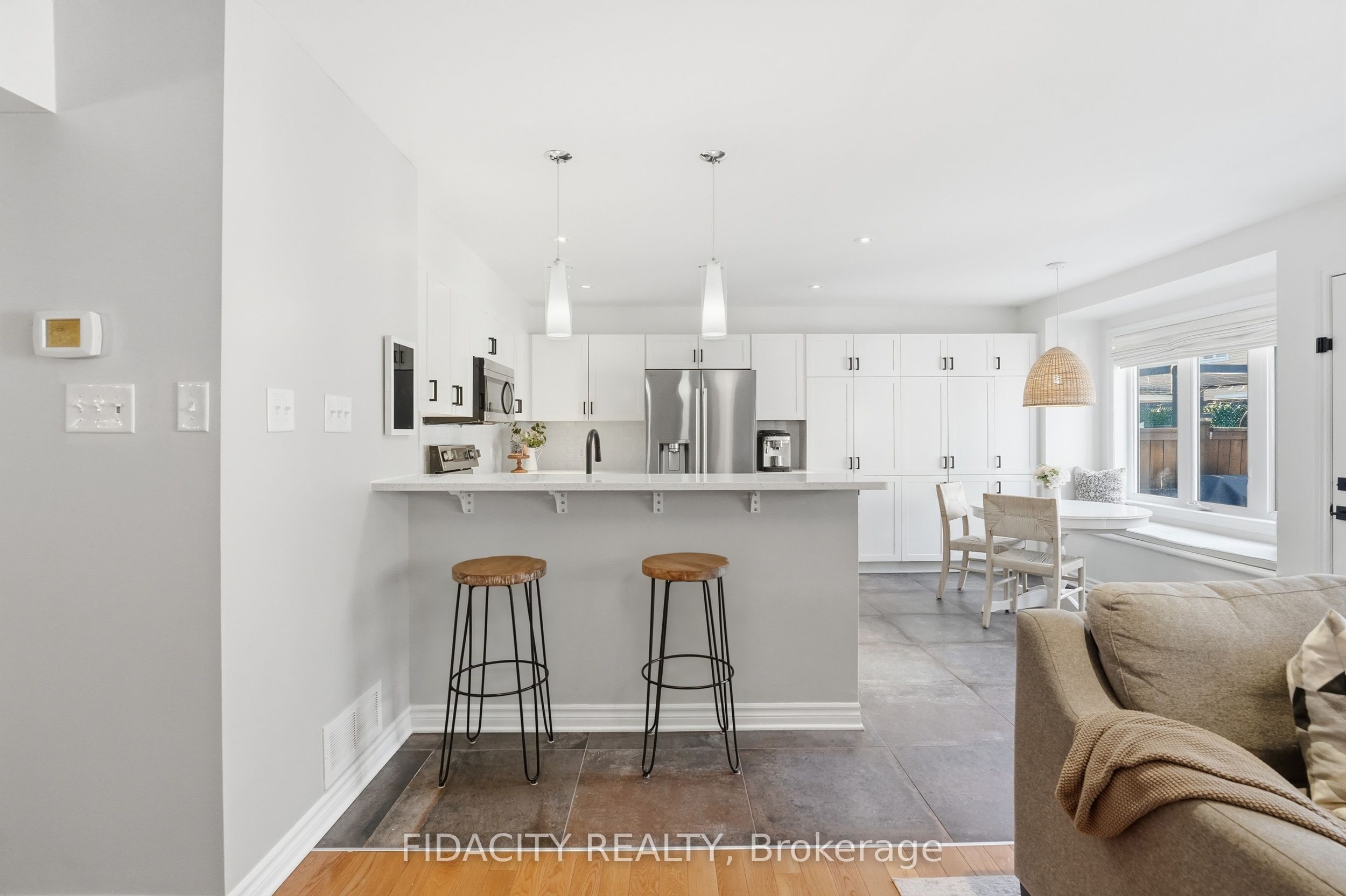 206 Mistral Way Property Photo 12