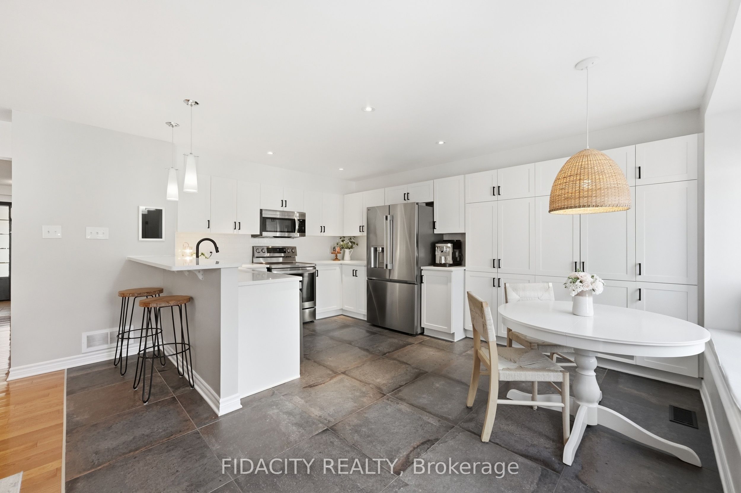 206 Mistral Way Property Photo 15