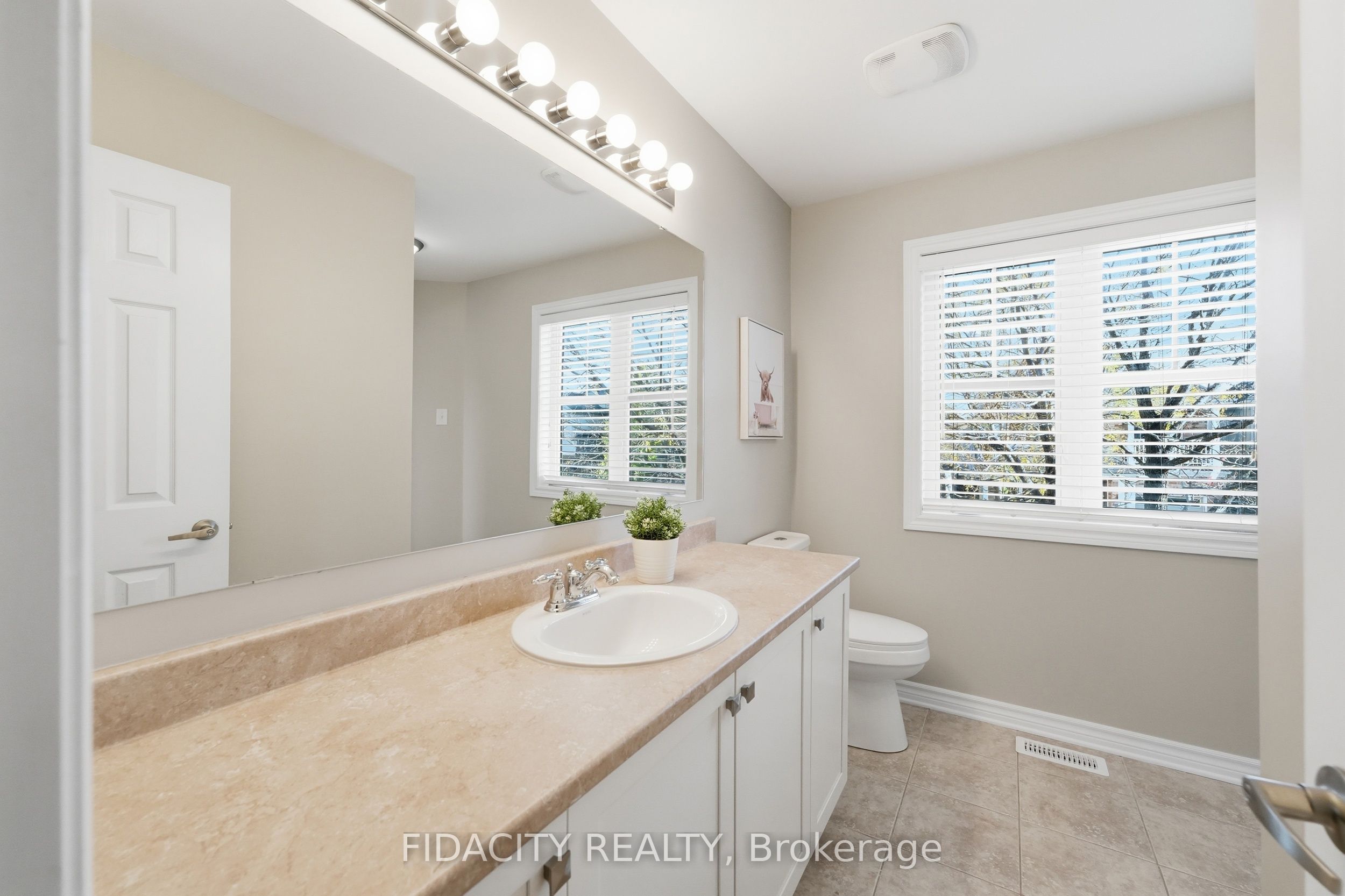 206 Mistral Way Property Photo 32