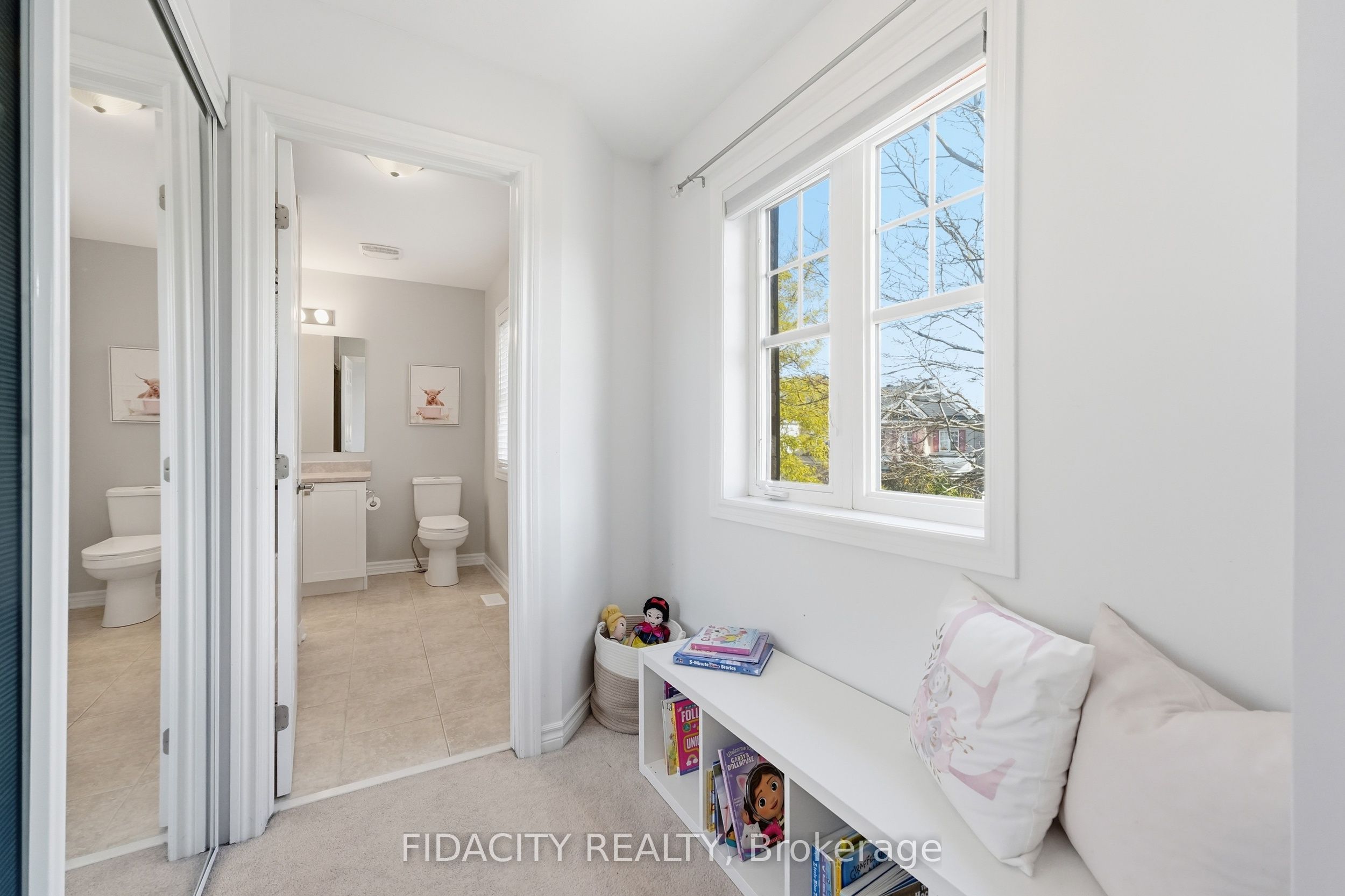 206 Mistral Way Property Photo 34