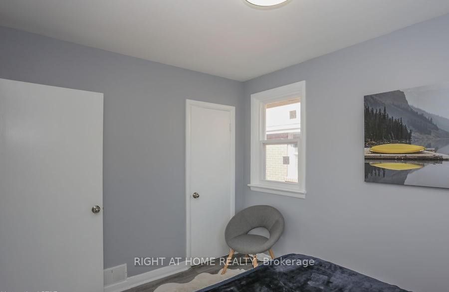 190 Hale Street Property Photo 9