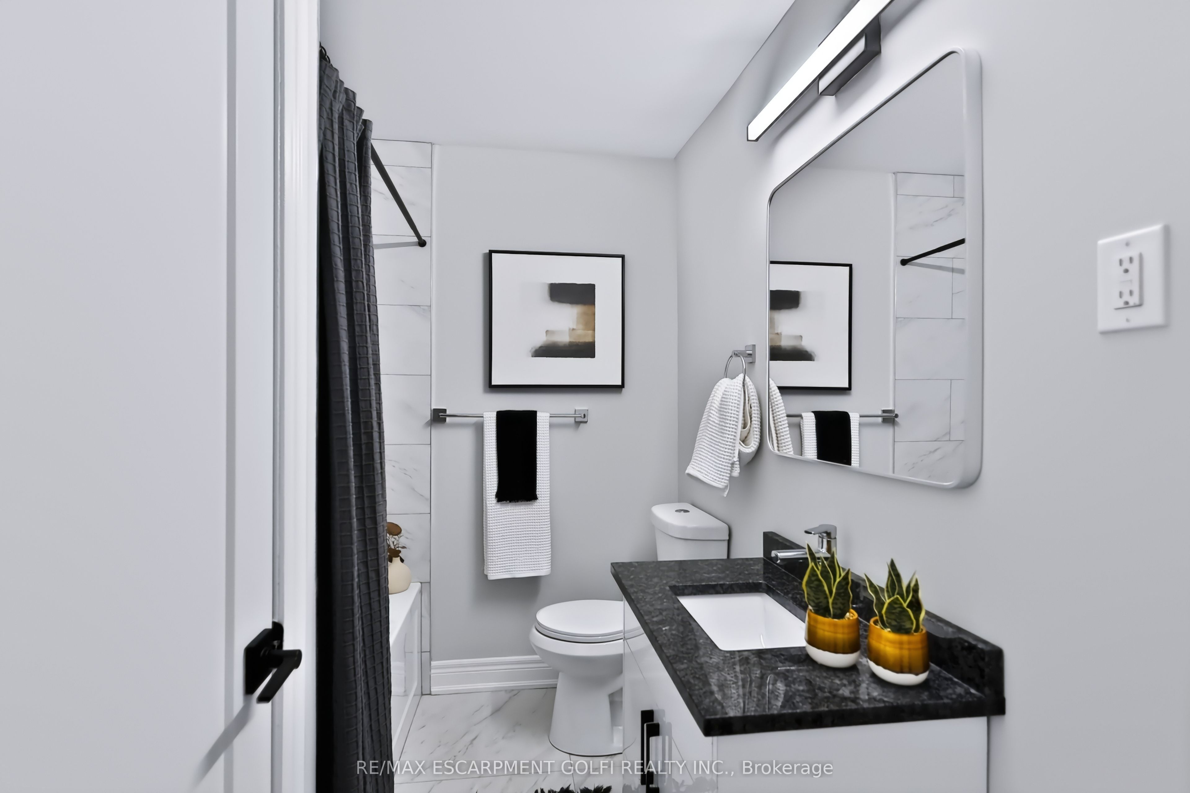 38 Deerhurst Road Property Photo 16