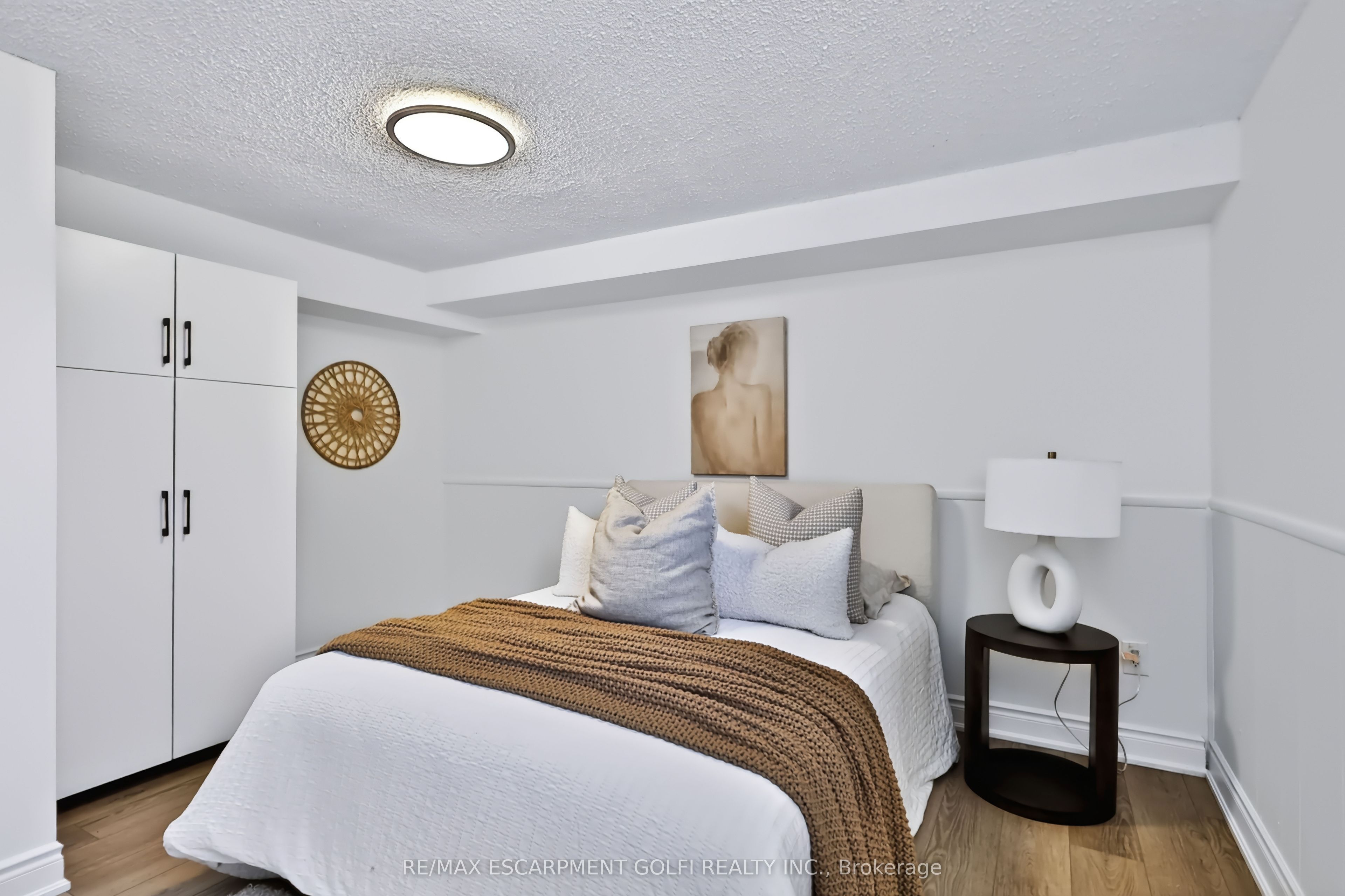 38 Deerhurst Road Property Photo 27