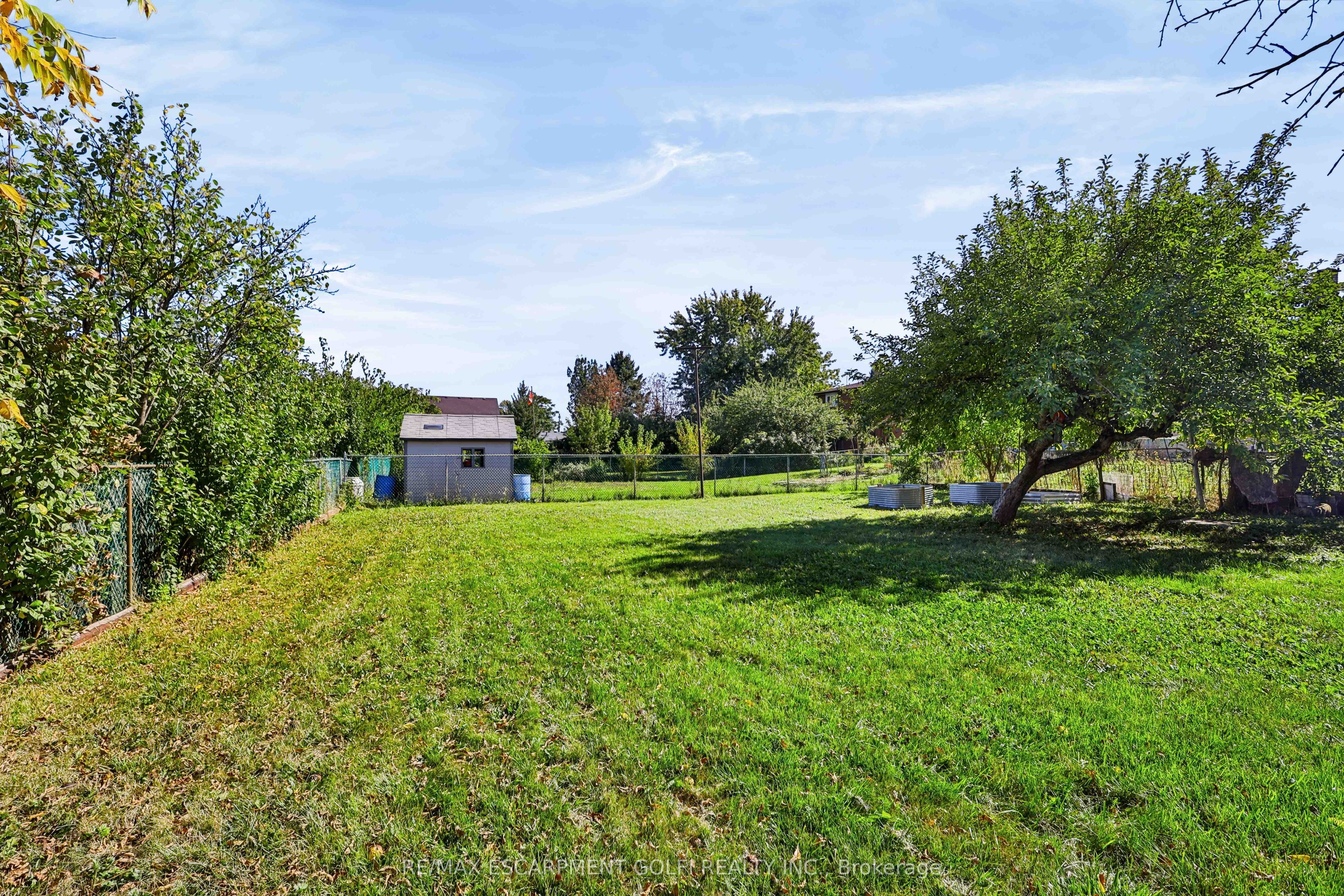 38 Deerhurst Road Property Photo 31